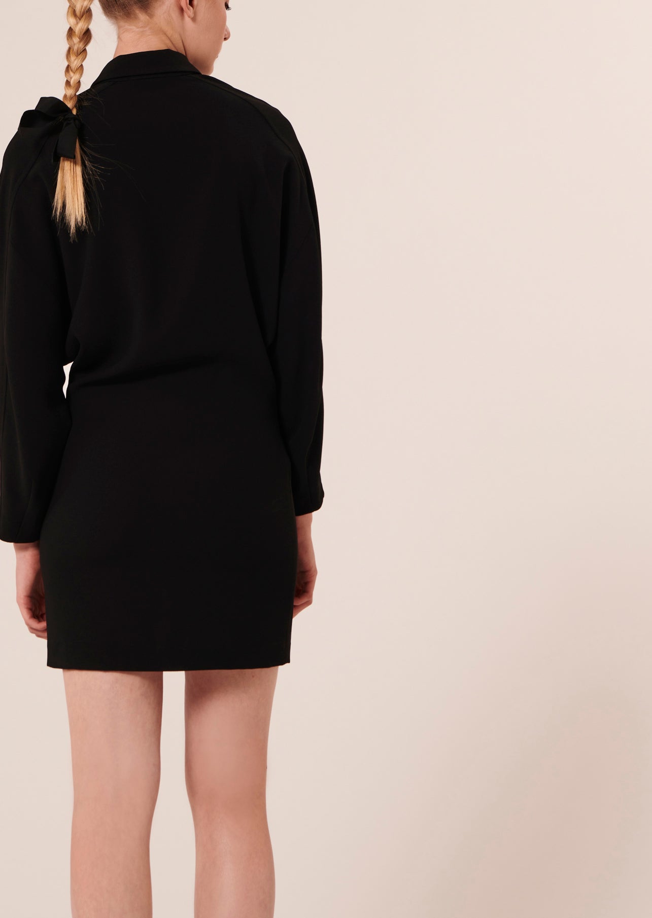 Robe Reva noire en crêpe Faume - seconde main