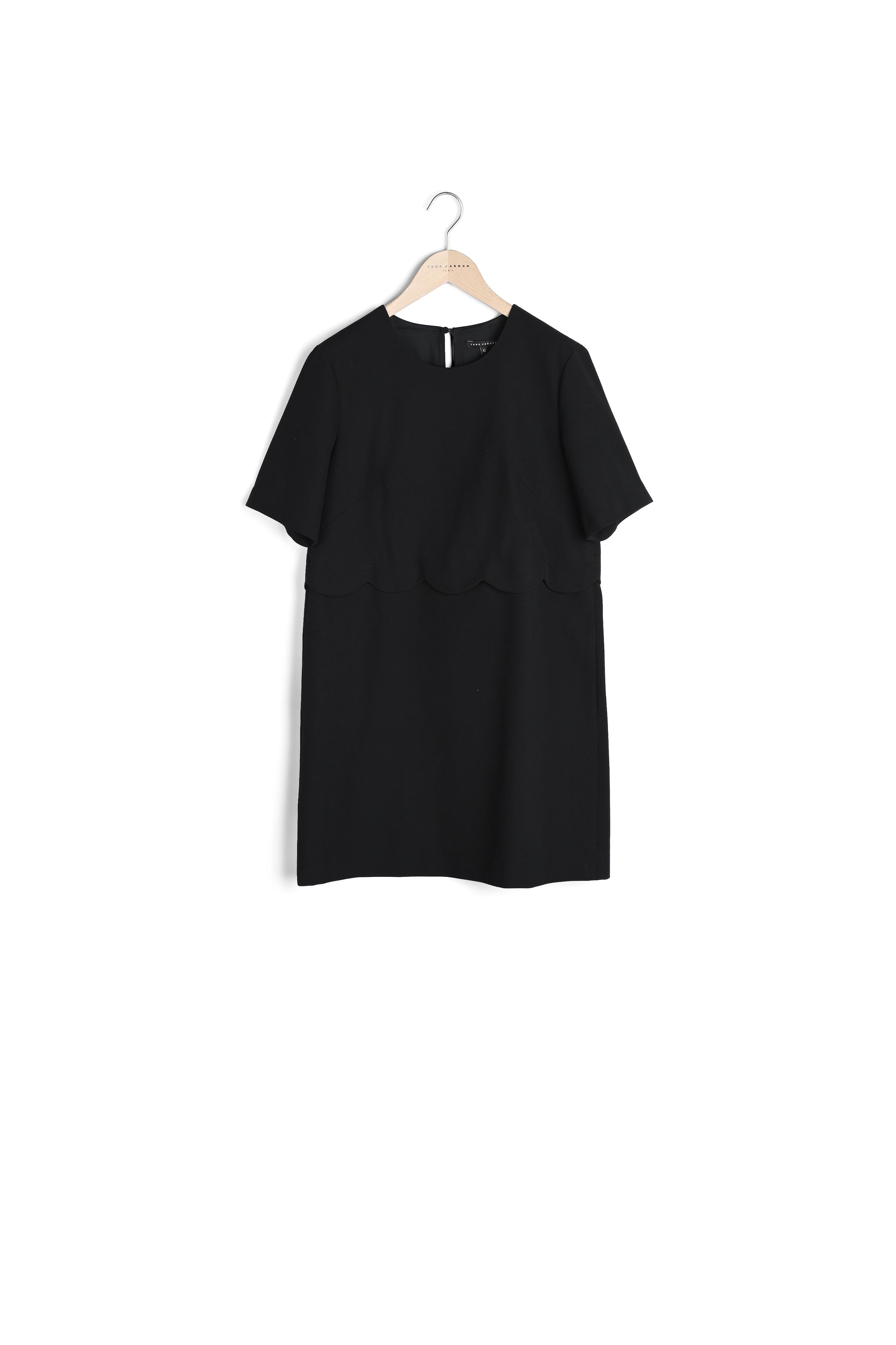 Robe Rosa noire à festons Faume - seconde main