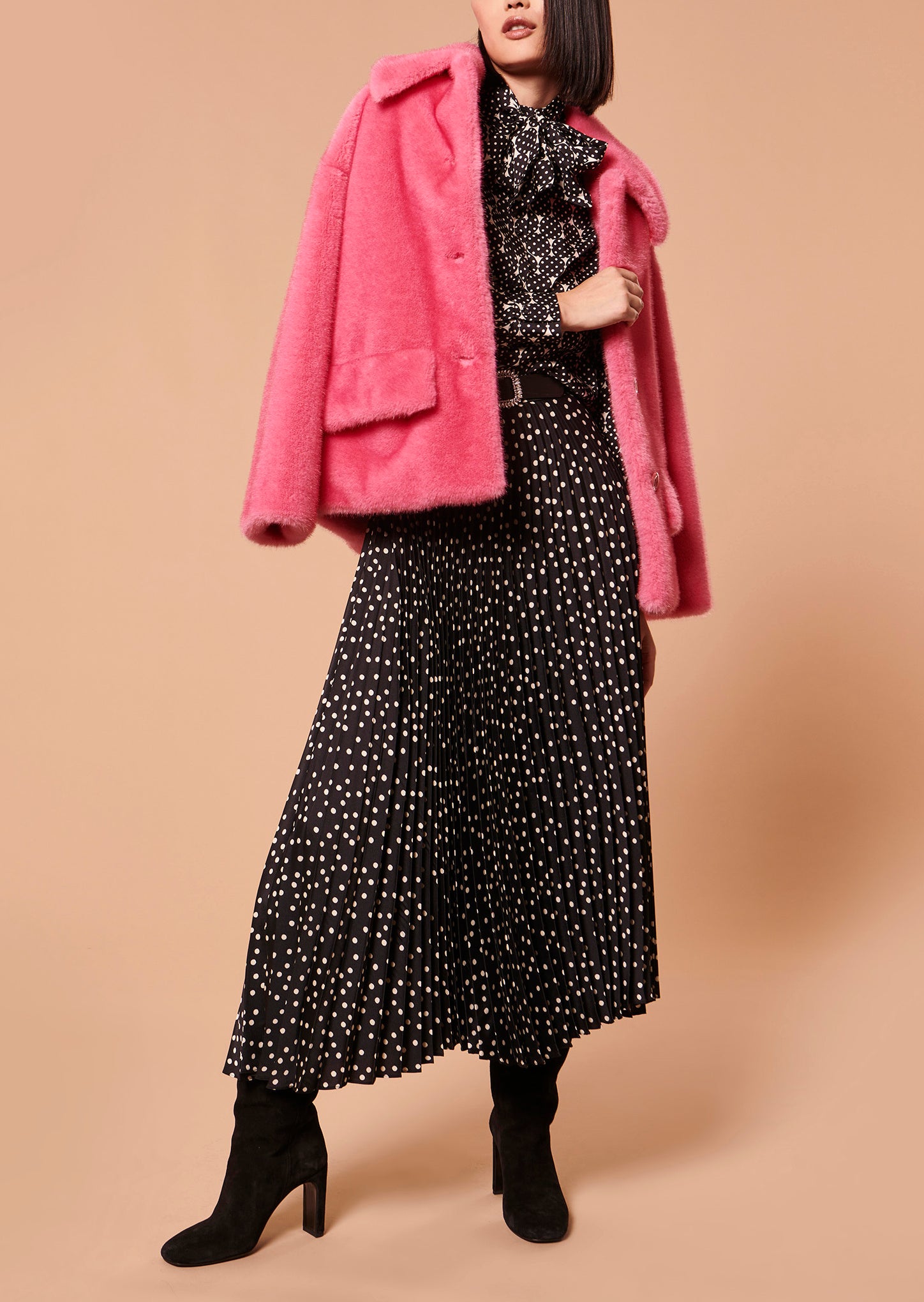 Manteau Matt rose en fausse fourrure Faume - seconde main