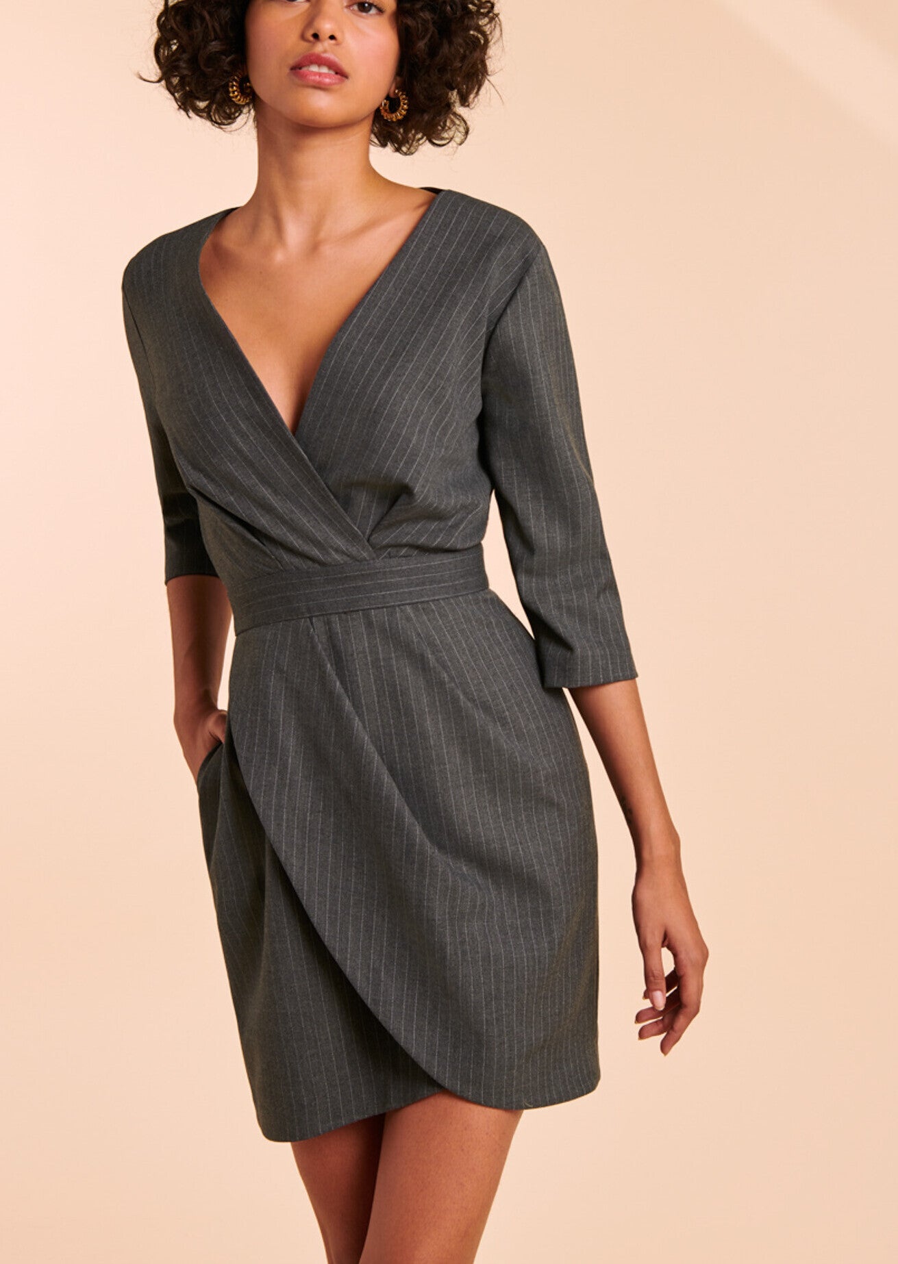 Robe Raquel grise à rayures Faume - seconde main