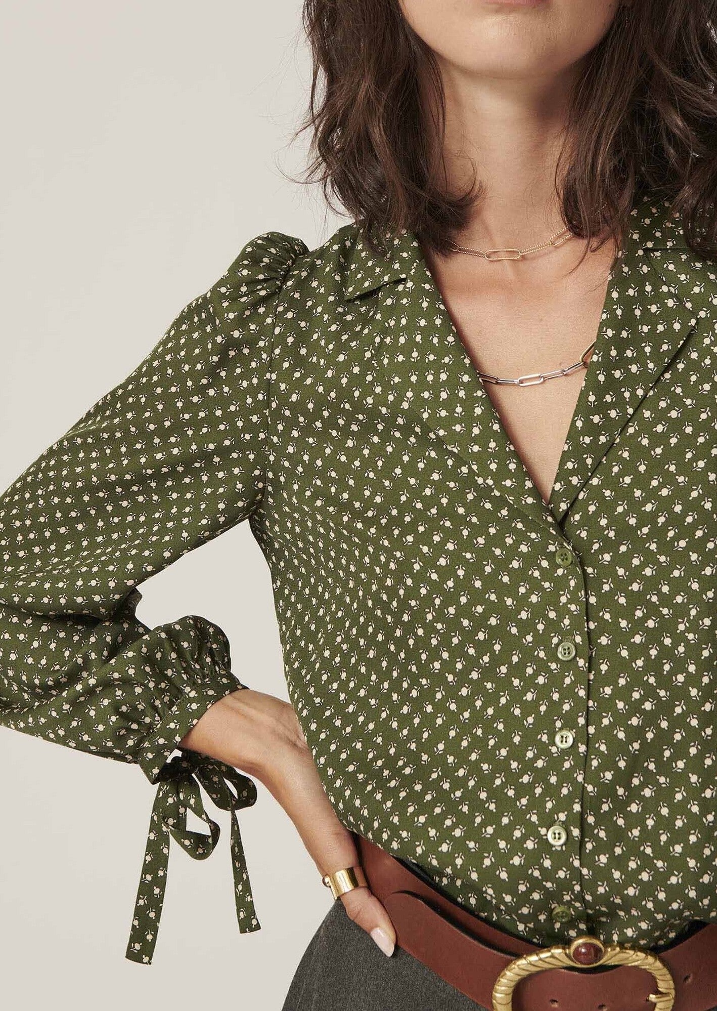 Chemise Claire kaki pins imprimé flowers Faume - seconde main