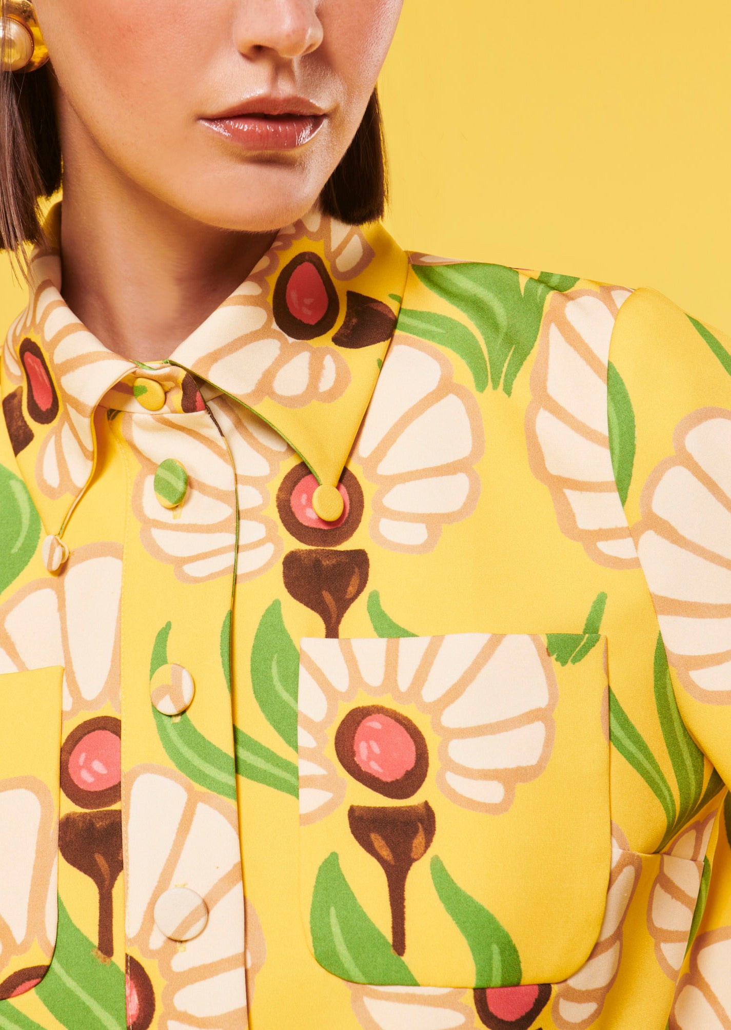 Top Thadea jaune à motif fleurs Faume - seconde main