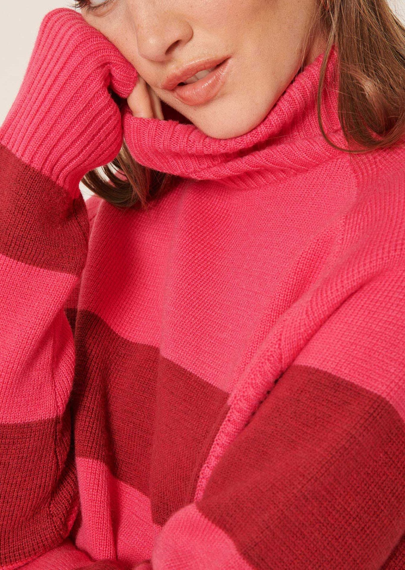 Pull Prague rose en laine Faume - seconde main