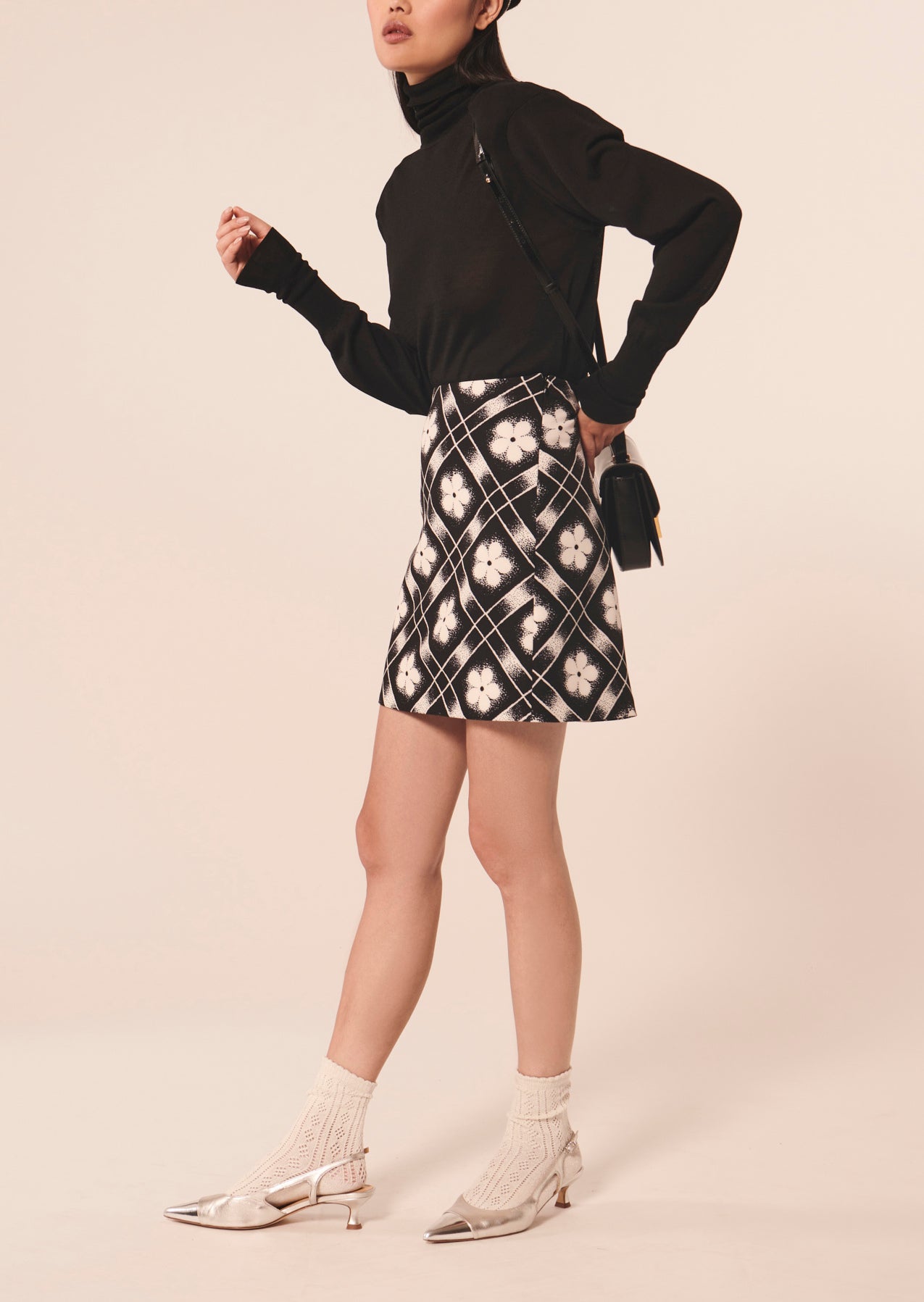 Jupe Jude noire imprimé à fleurs Faume - seconde main