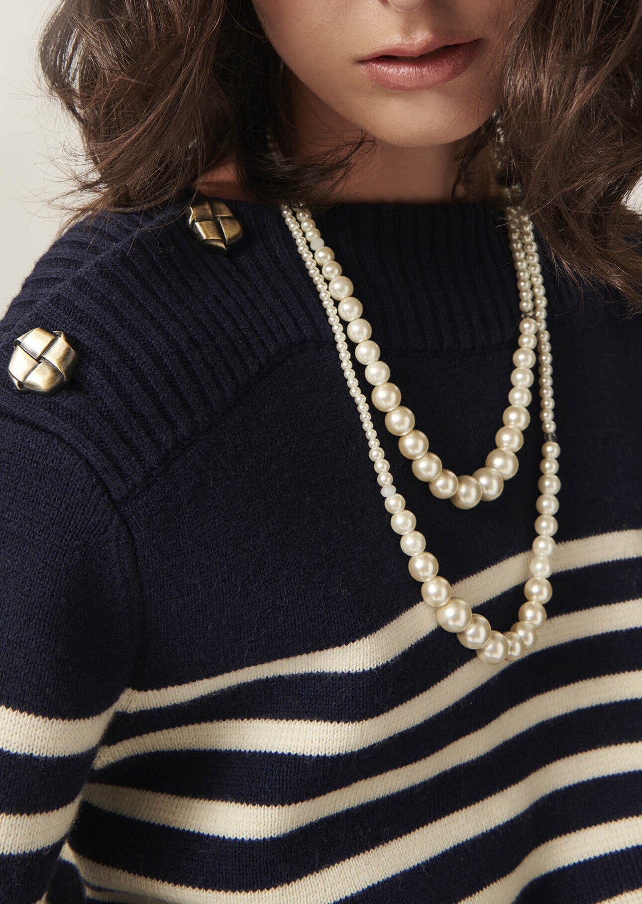 Pull Poete marinière bleu marine en laine Faume - seconde main