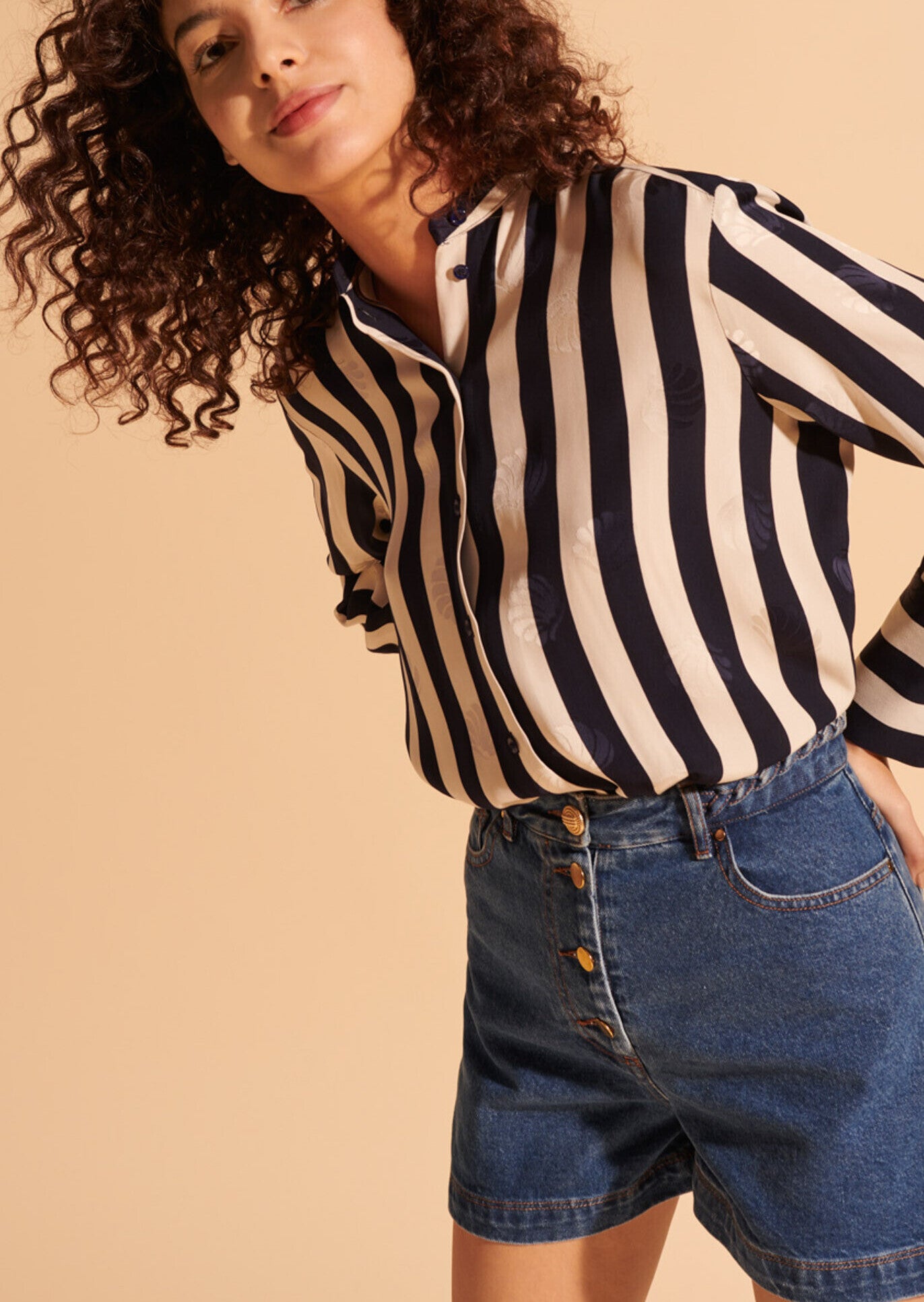 Chemise Teodora bleu marine et écrue en jacquard satiné Faume - seconde main