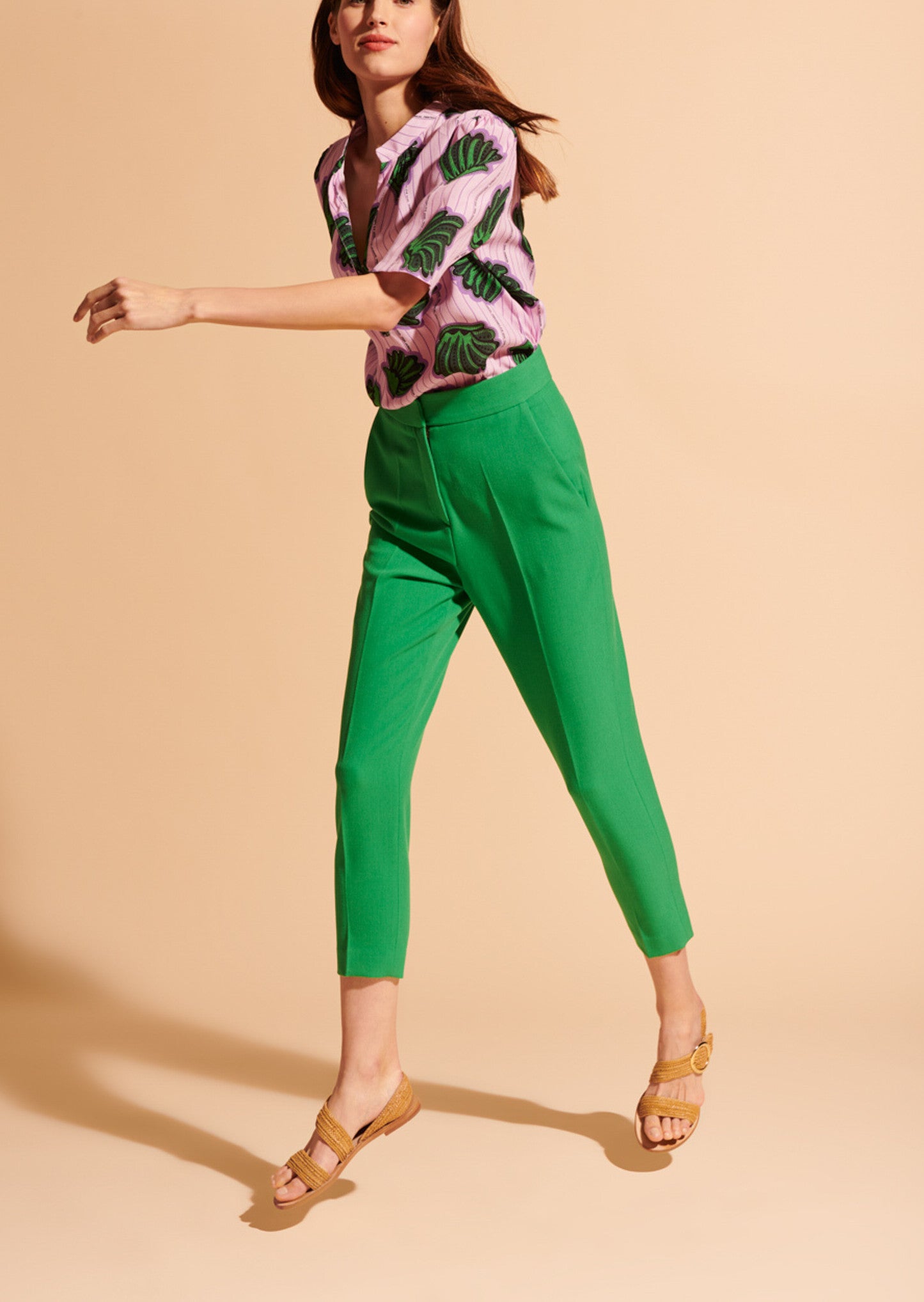 Pantalon cigarette Pao vert en toile gabardine Faume - seconde main