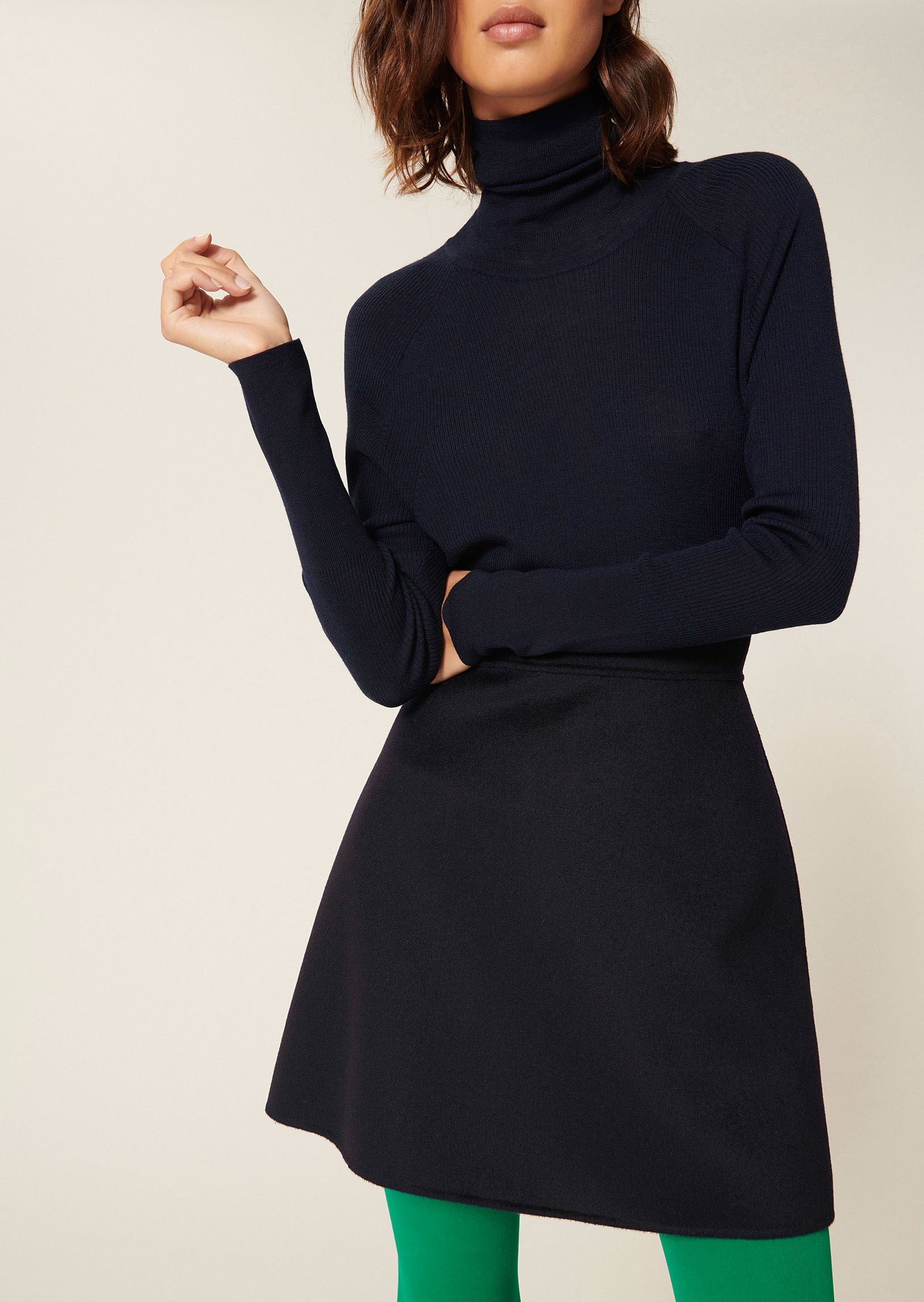 Jupe Jaina bleu nuit en laine double face Faume - seconde main