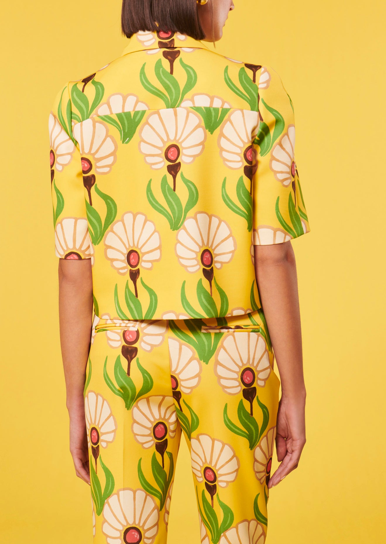 Top Thadea jaune à motif fleurs Faume - seconde main