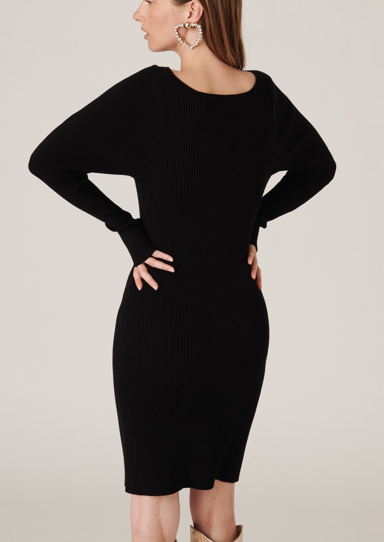 Robe en maille Nelina en viscose côtelée noire Faume - seconde main