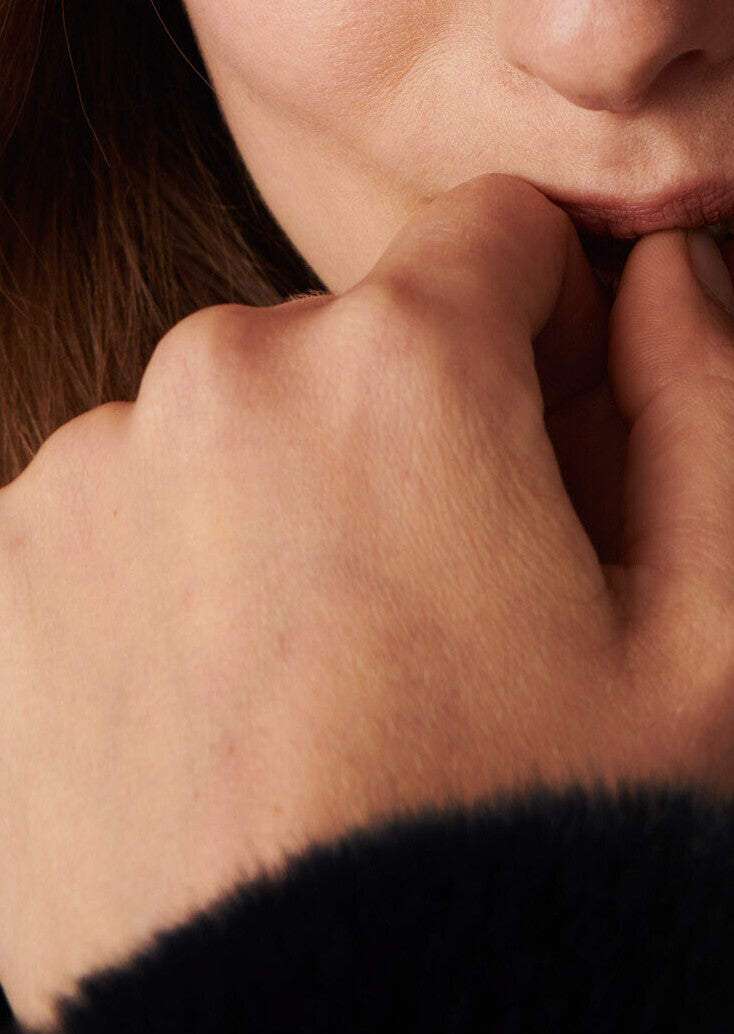 Manteau Margaret marine à capuche en fausse fourrure réversible Faume - seconde main