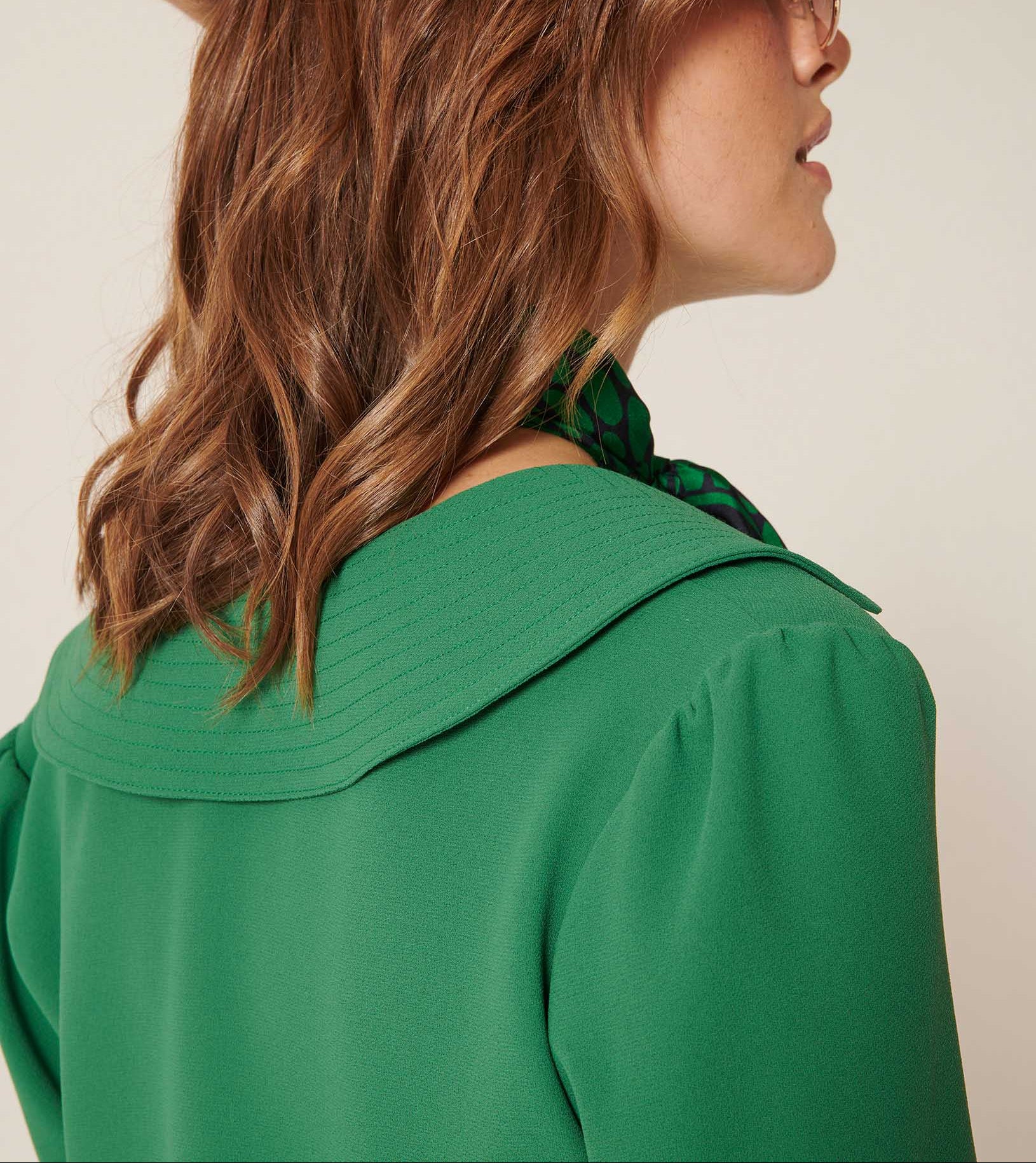 Top Tarabella vert en crêpe Faume - seconde main