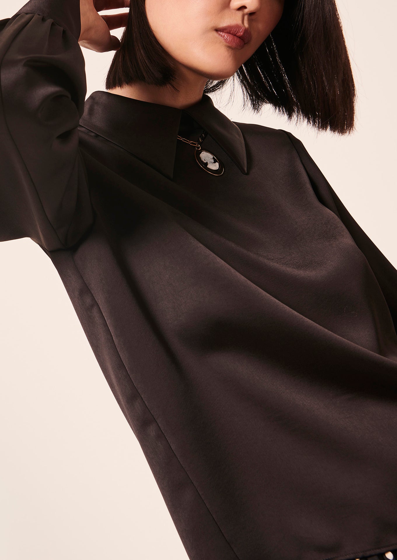 Top Tianna noir en satin fluide Faume - seconde main