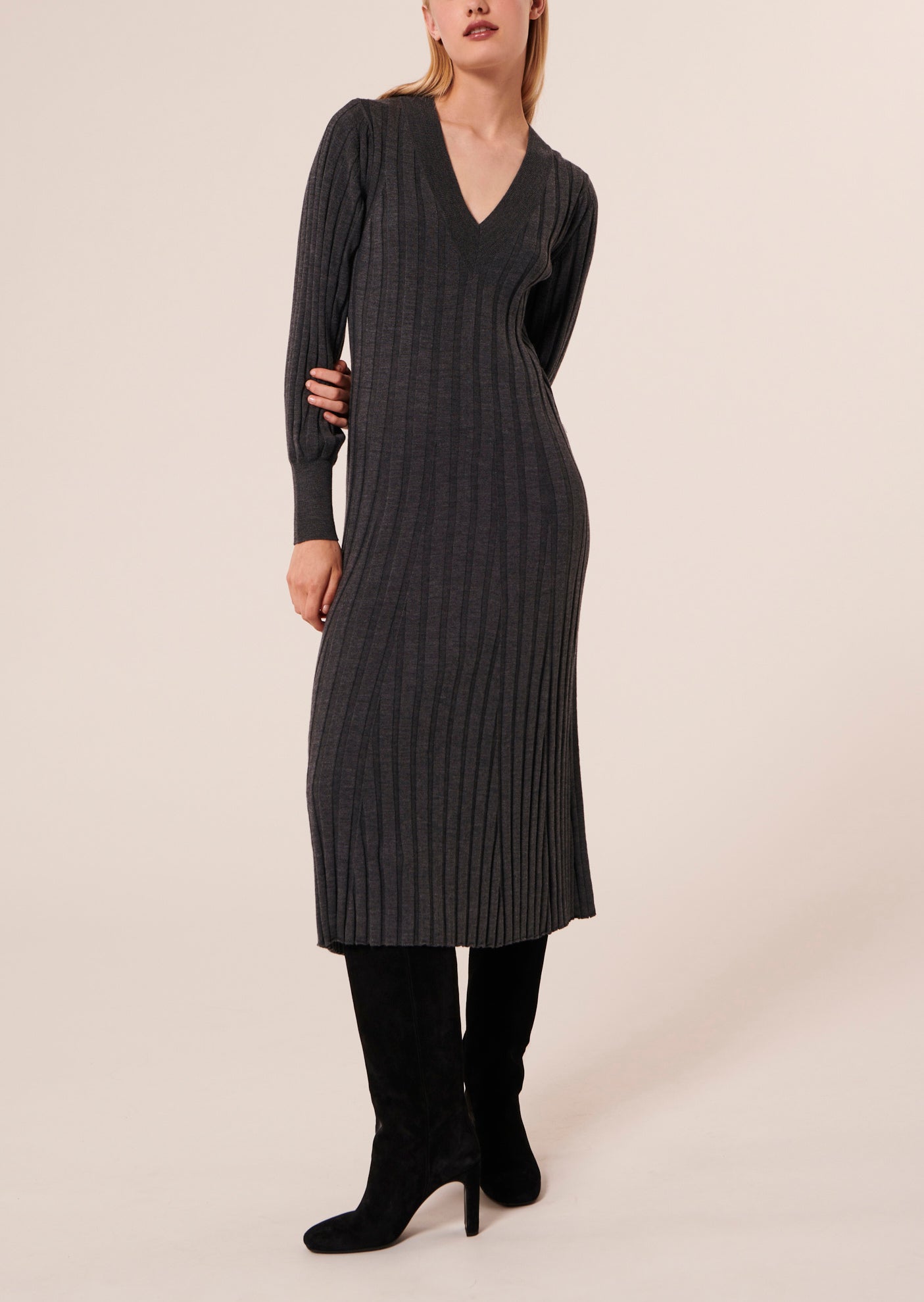 Robe Ryoka grise en laine merinos Faume - seconde main