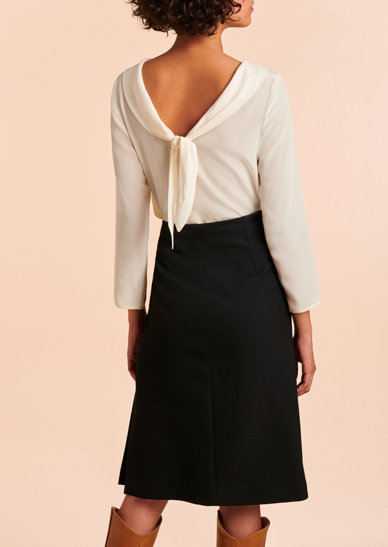 Jupe Johanne noire mi-longue en toile gabardine Faume - seconde main