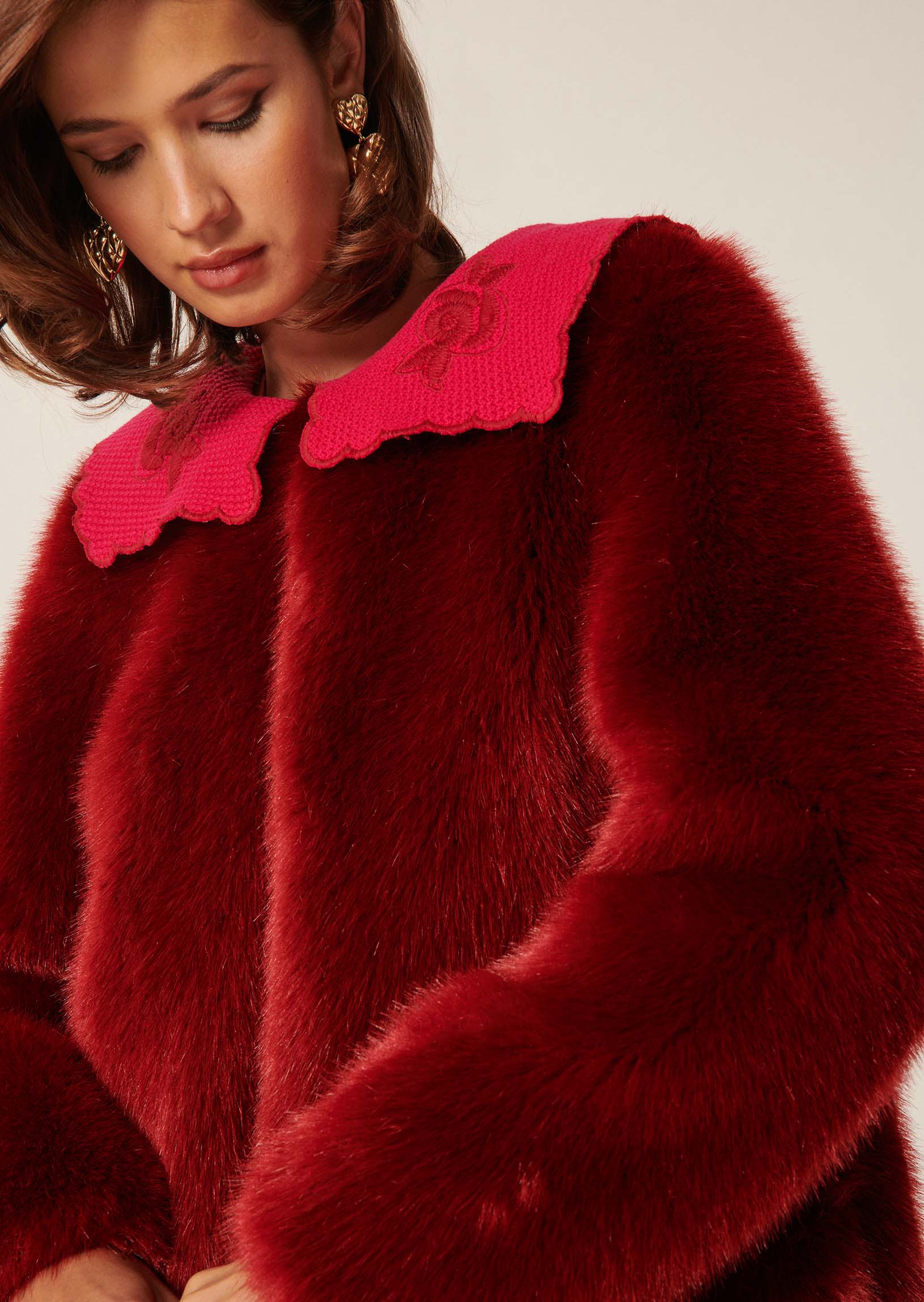 Manteau Melusine bordeaux en fausse fourrure Faume - seconde main