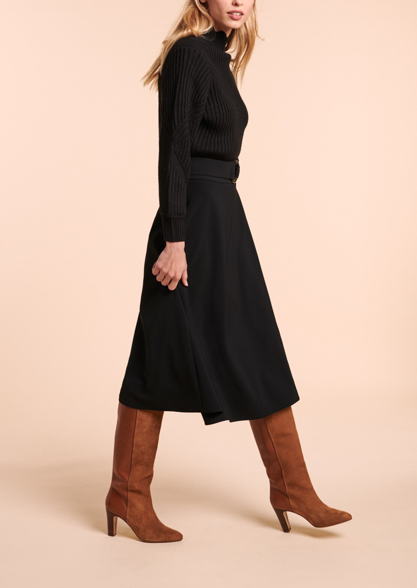 Jupe Jacinda noire en crêpe technique Faume - seconde main