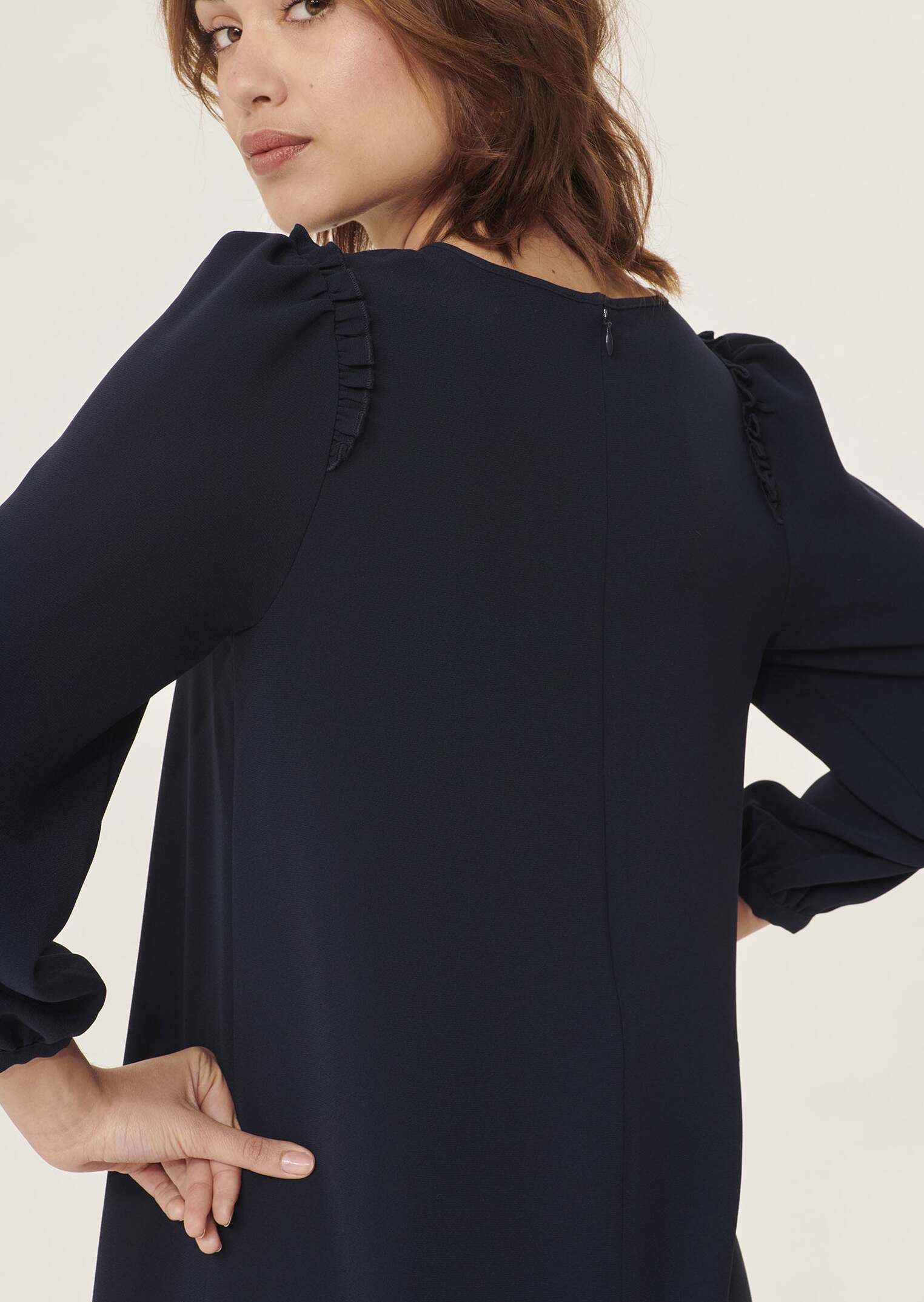 Robe Ruffa bleu nuit en crêpe Faume - seconde main