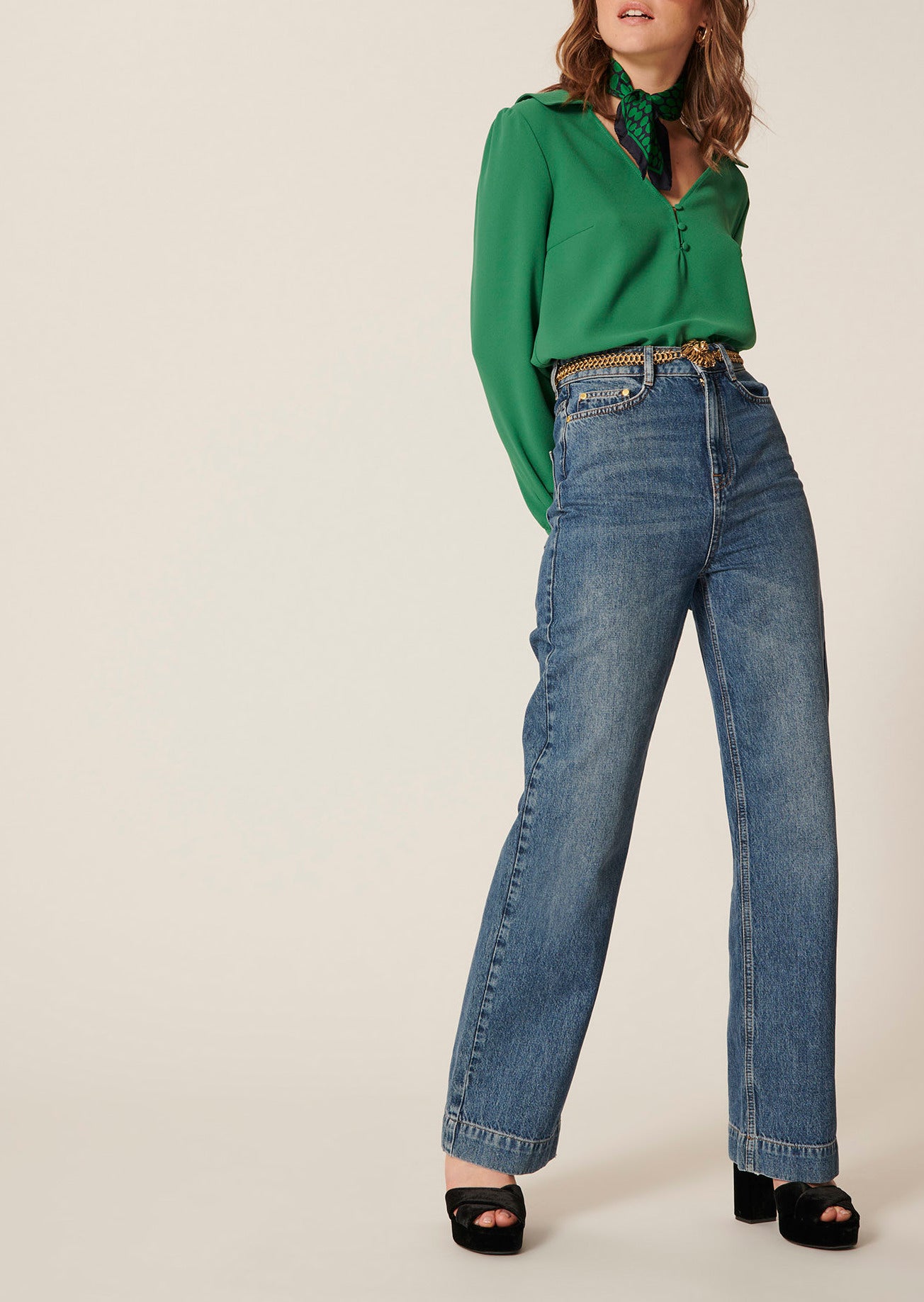 Top Tarabella vert en crêpe Faume - seconde main