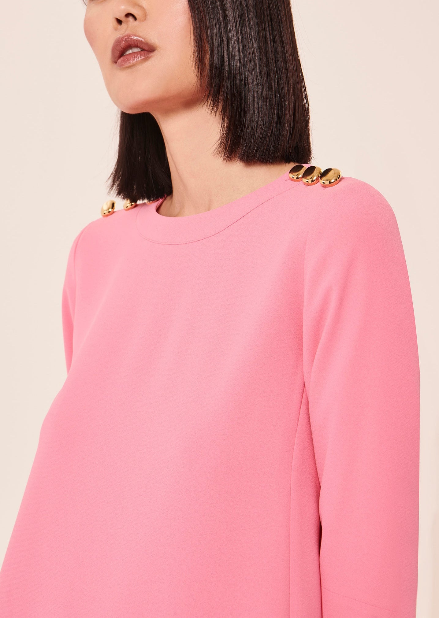 Robe Ruodana rose en crêpe Faume - seconde main