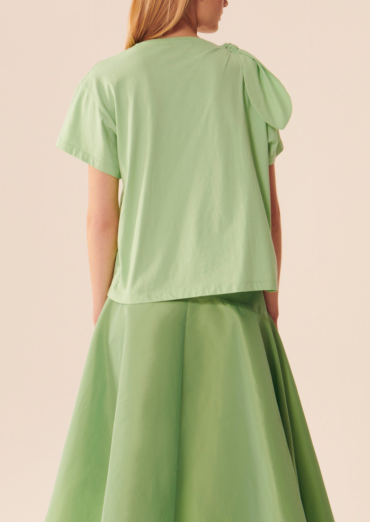 T-shirt Tarabow vert pâle en coton Faume - seconde main