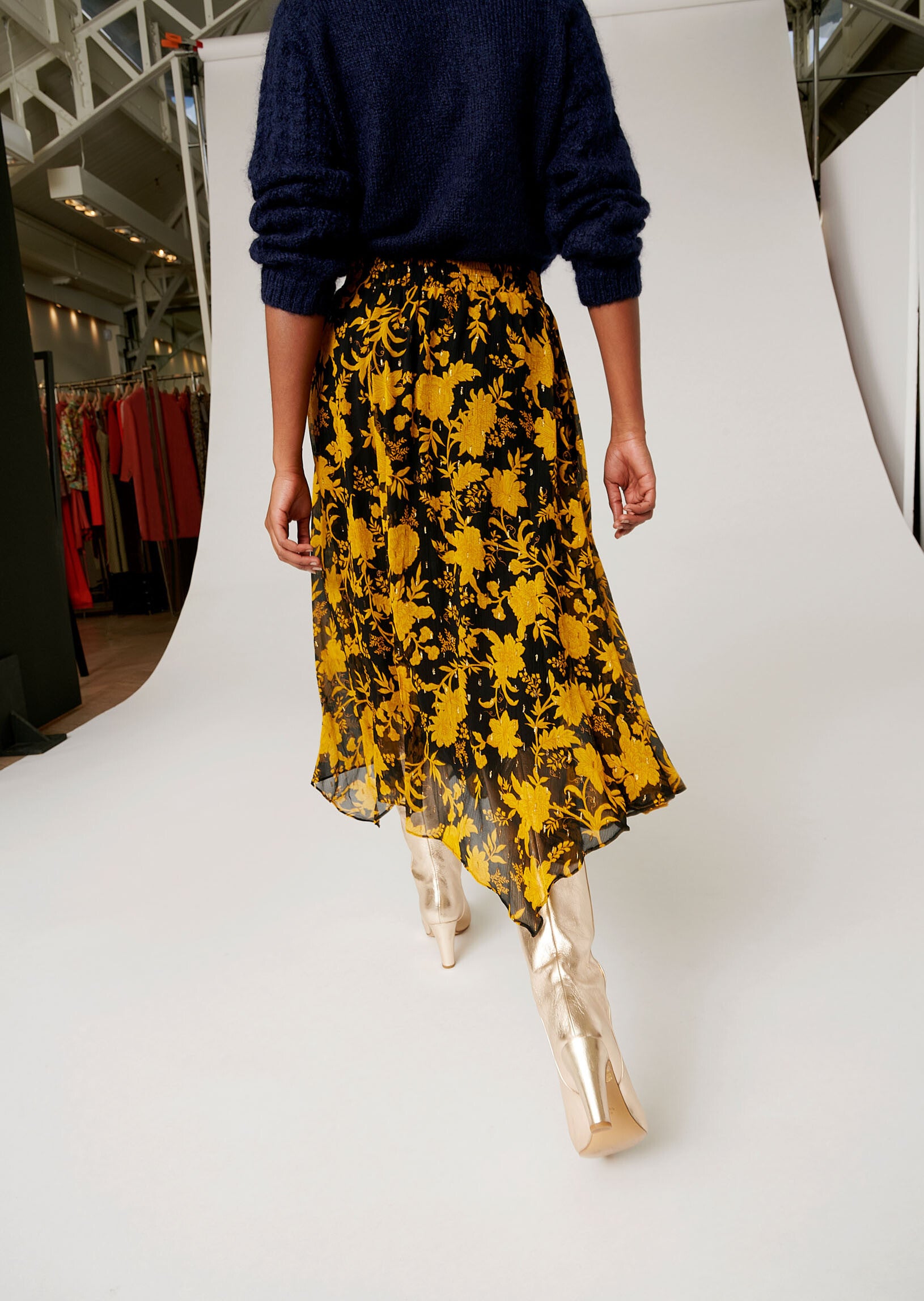 Jupe Juliette noire et lurex doré imprimé fleurs de nuit Faume - seconde main