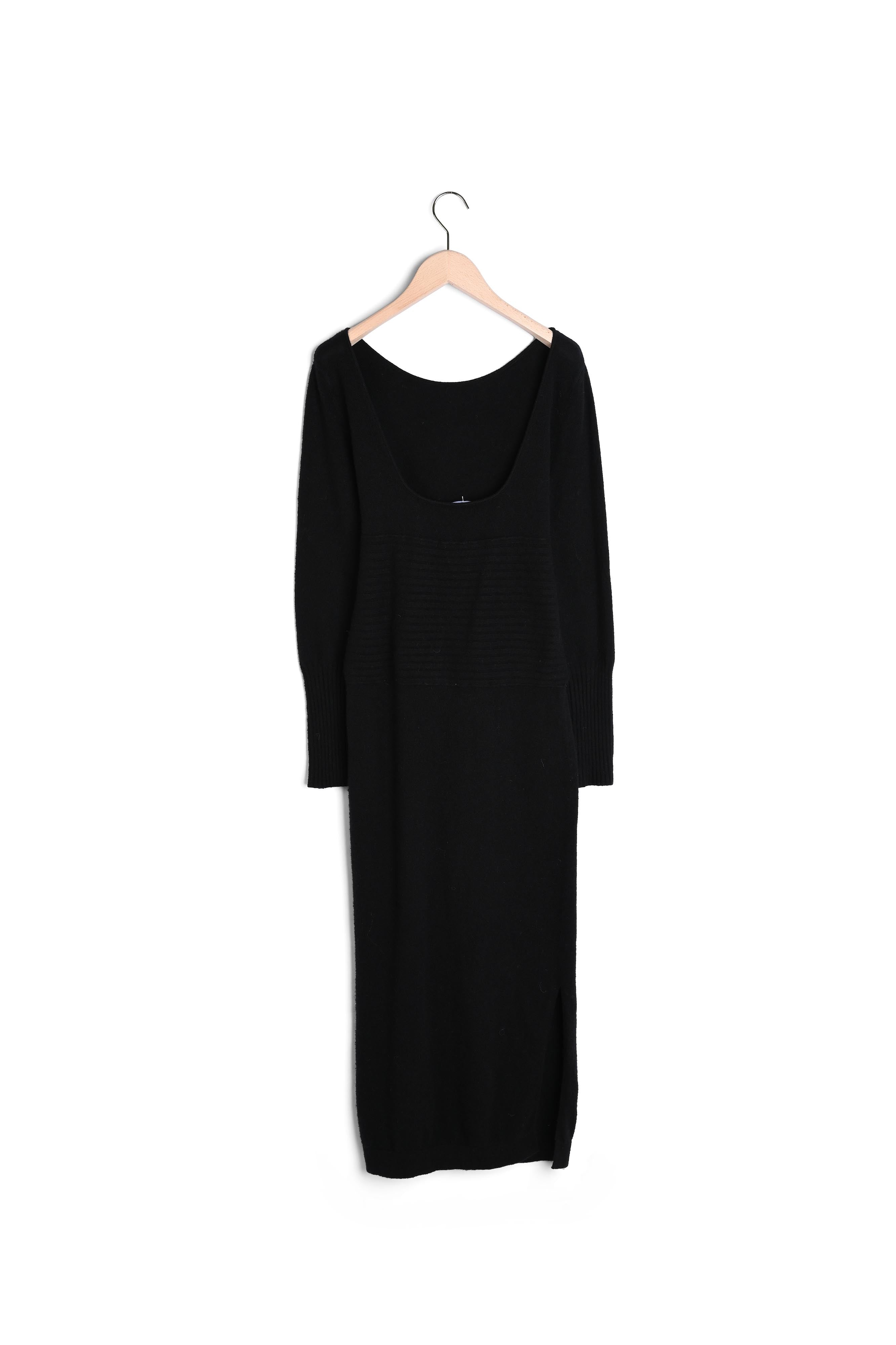 Robe Romie noire en laine mérinos Faume - seconde main