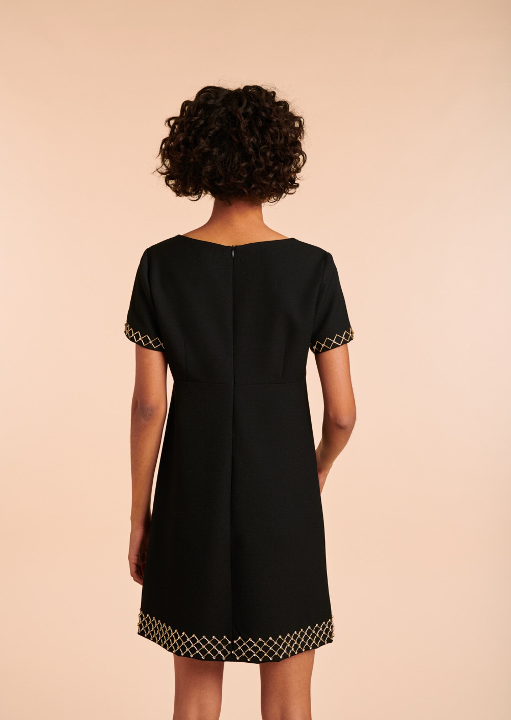 Robe Rachelle noire détail bijoux en toile gabardine Faume - seconde main