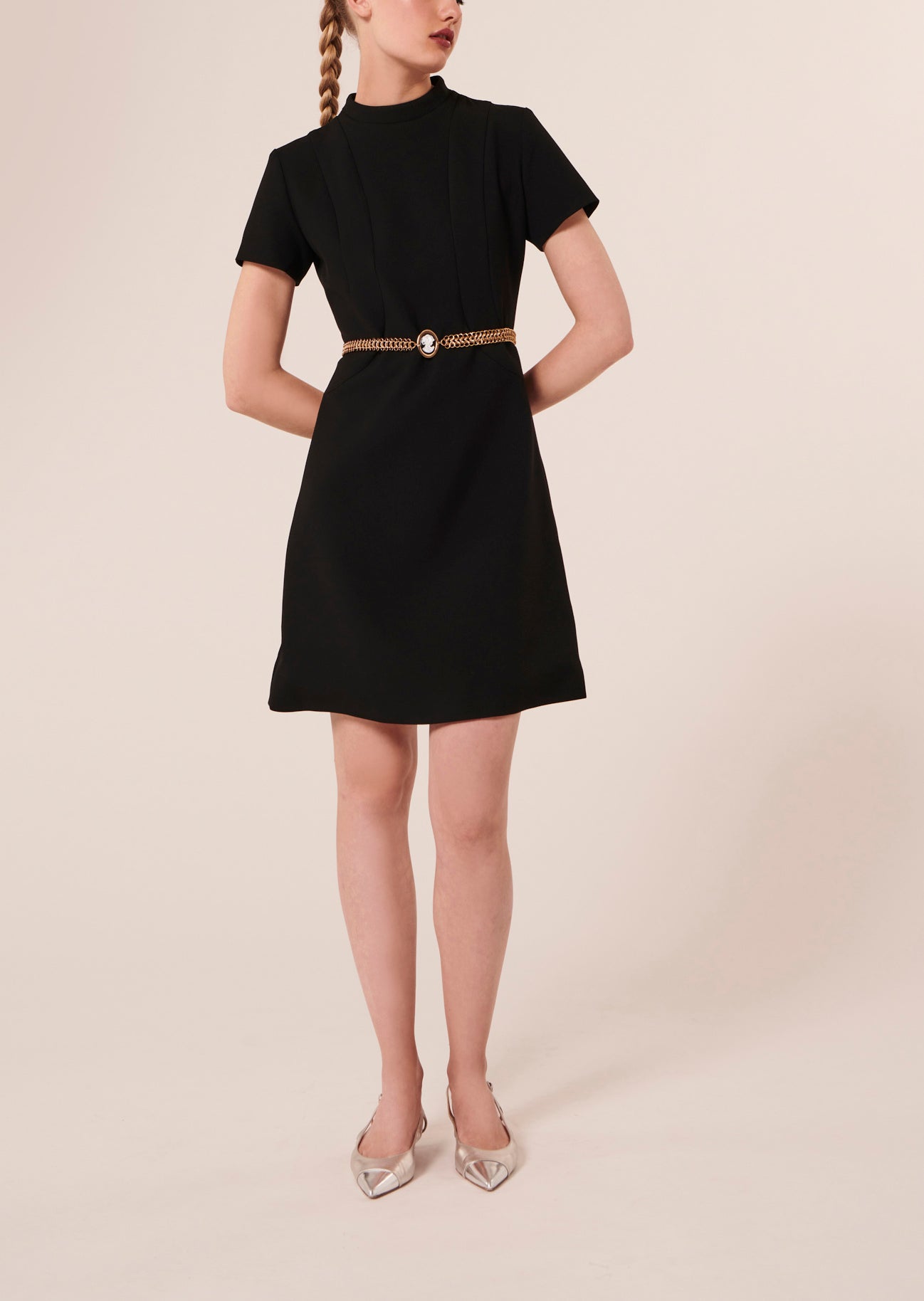 Robe Raquel noire en toile double Faume - seconde main