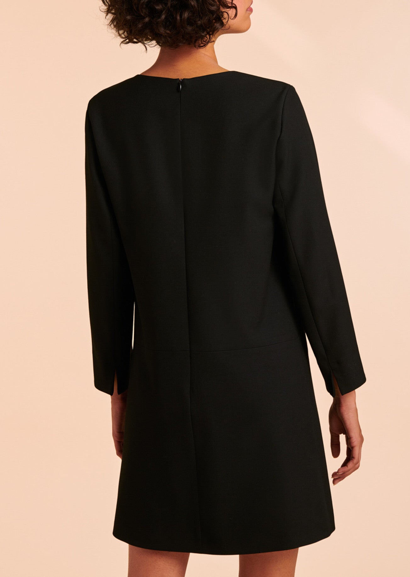 Robe Ruth noire en toile gabardine Faume - seconde main