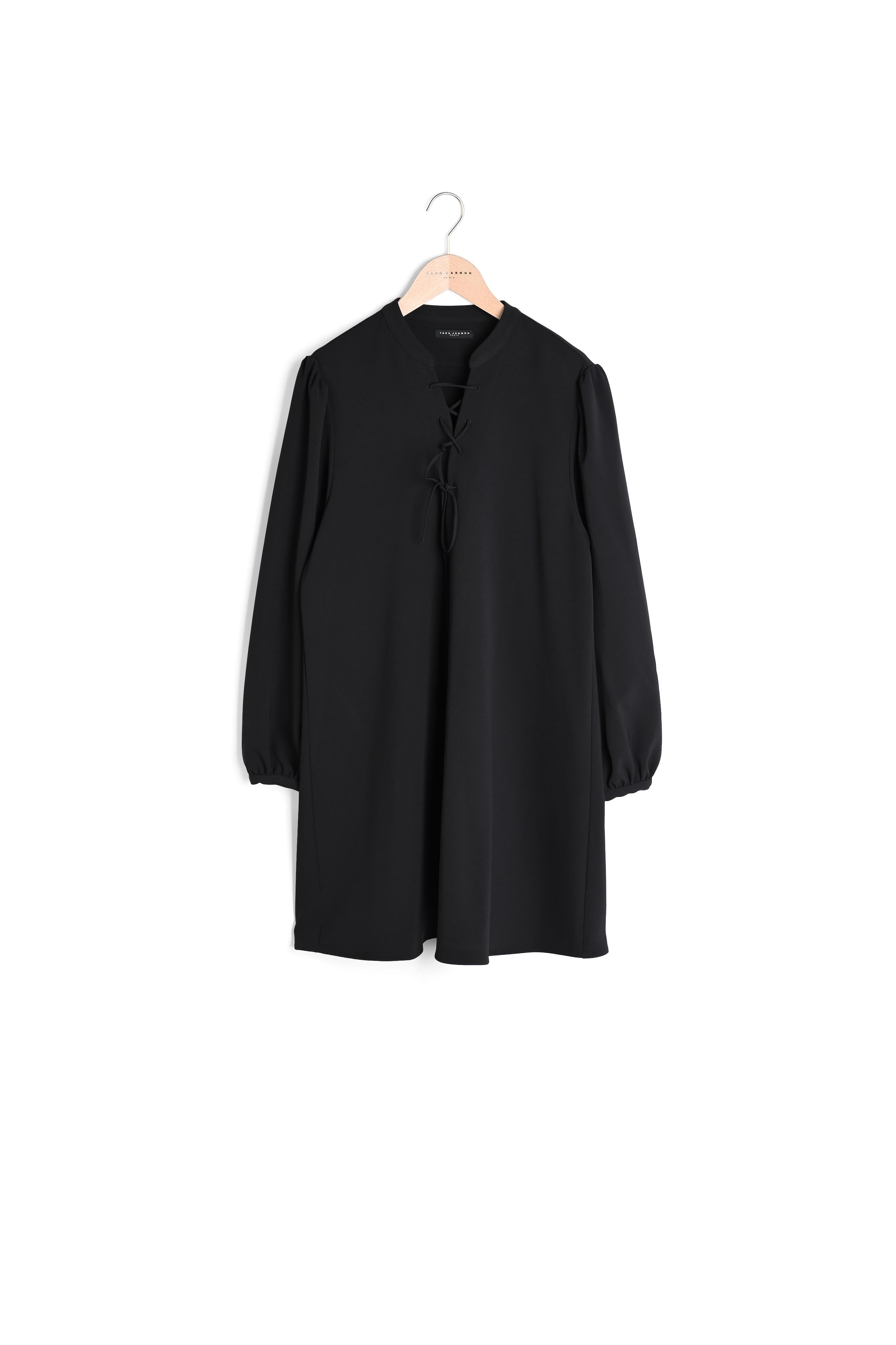 Robe Raiqa noire en crêpe Faume - seconde main