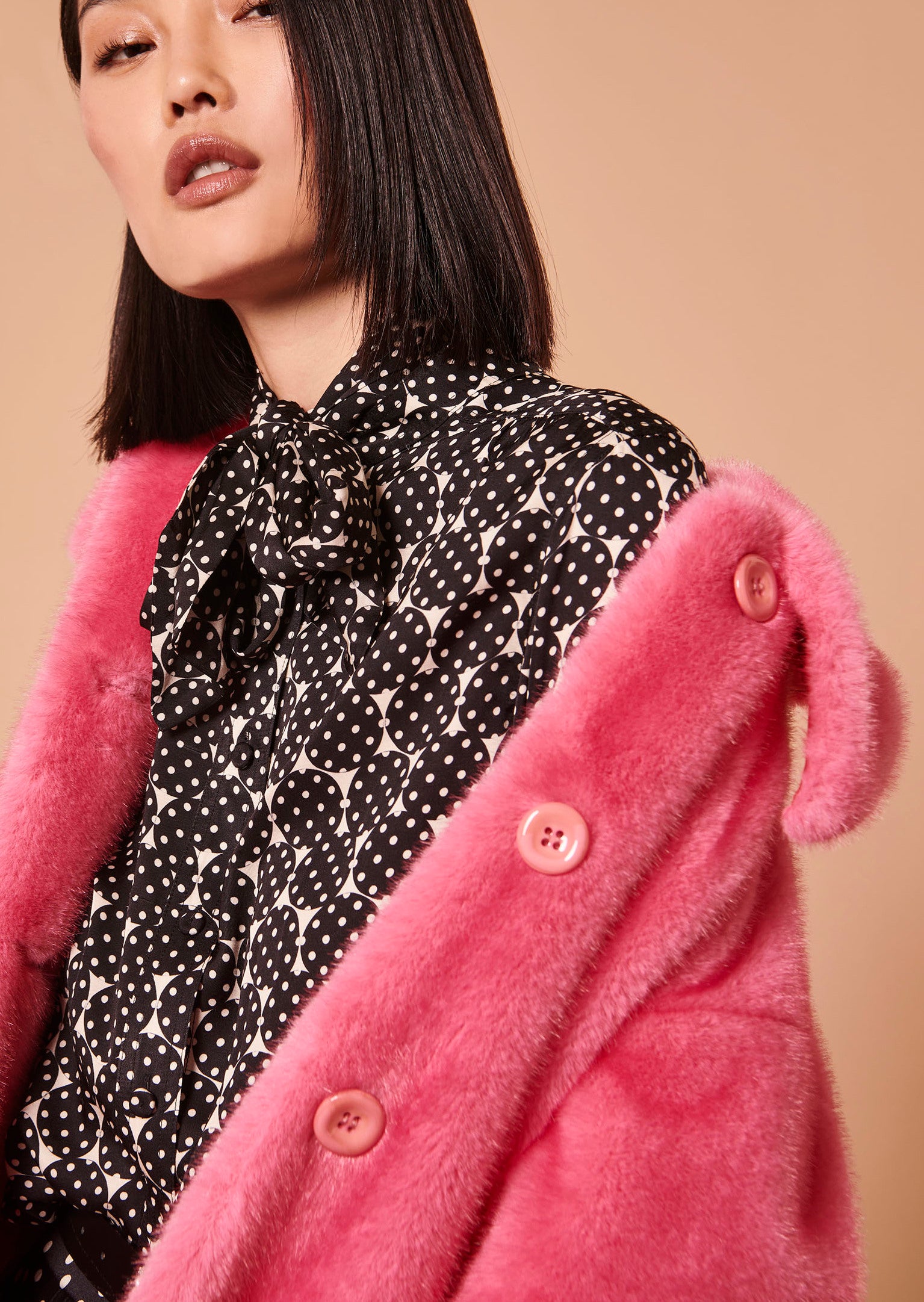 Manteau Matt rose en fausse fourrure Faume - seconde main