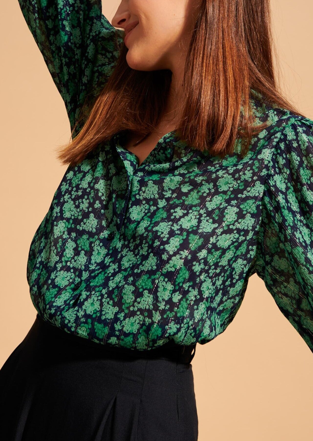 Chemise Taissa bleu nuit et verte imprimé myrtilles Faume - seconde main