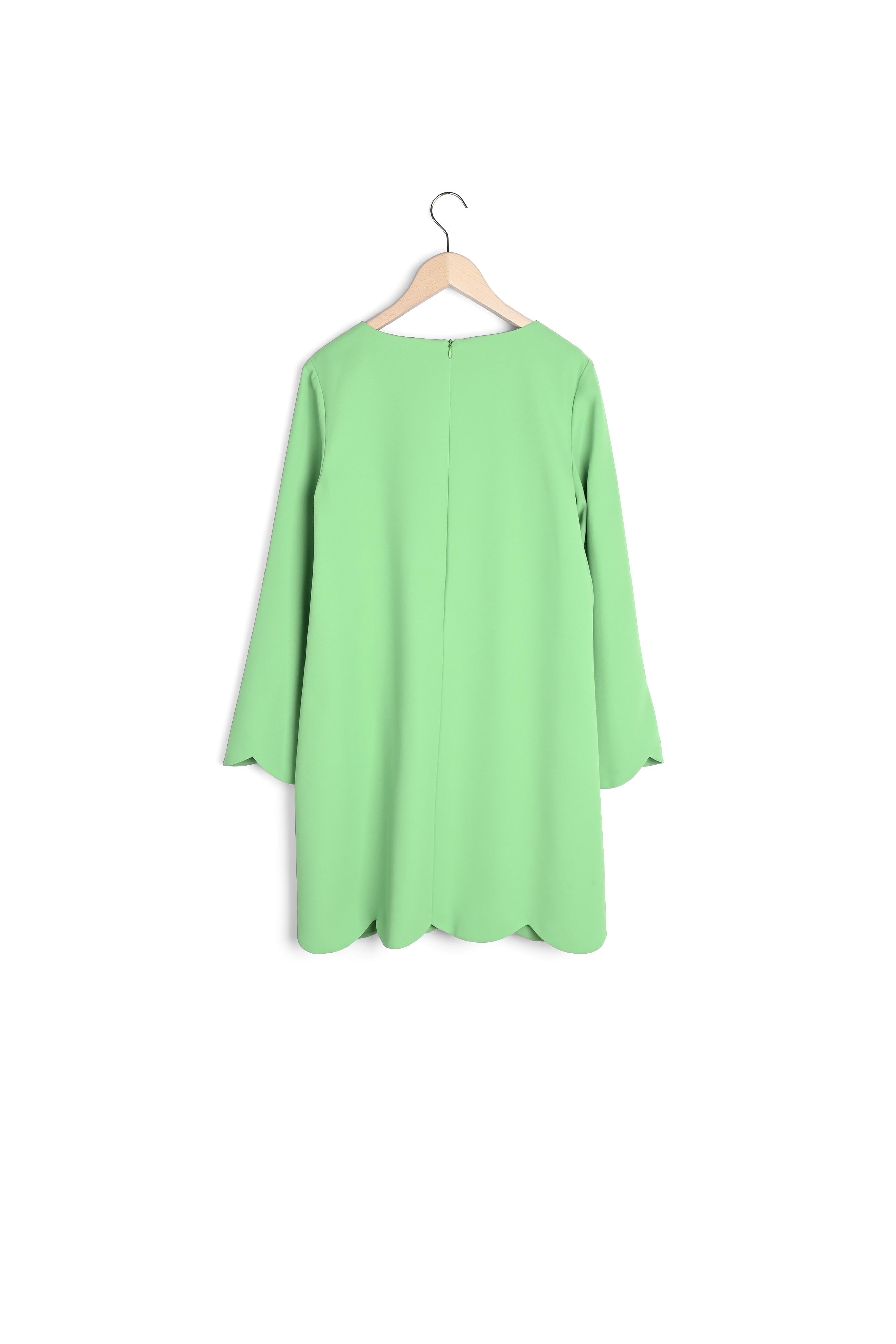 Robe Ruoda verte en crêpe Faume - seconde main