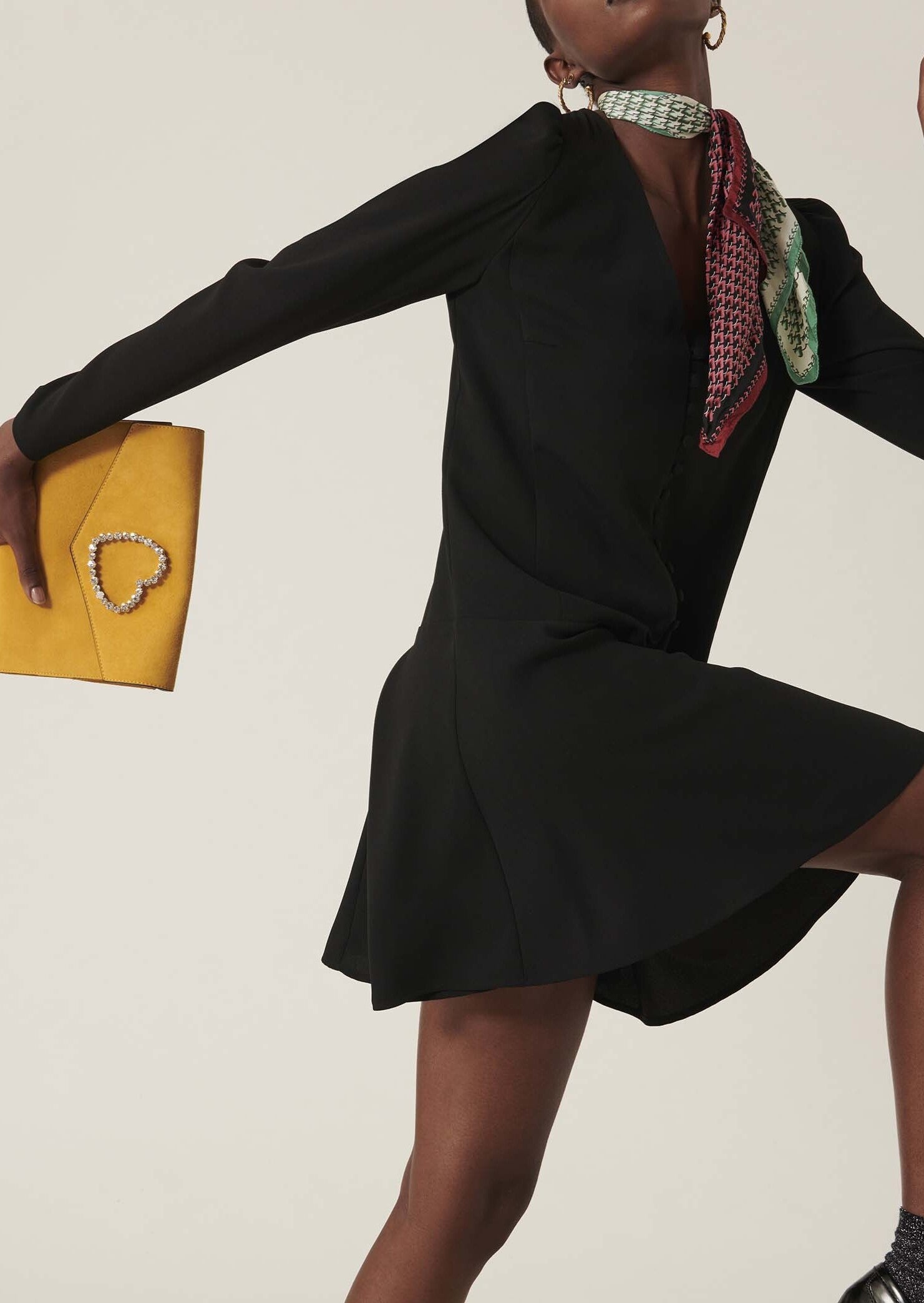 Robe Ruffie noire en crêpe Faume - seconde main