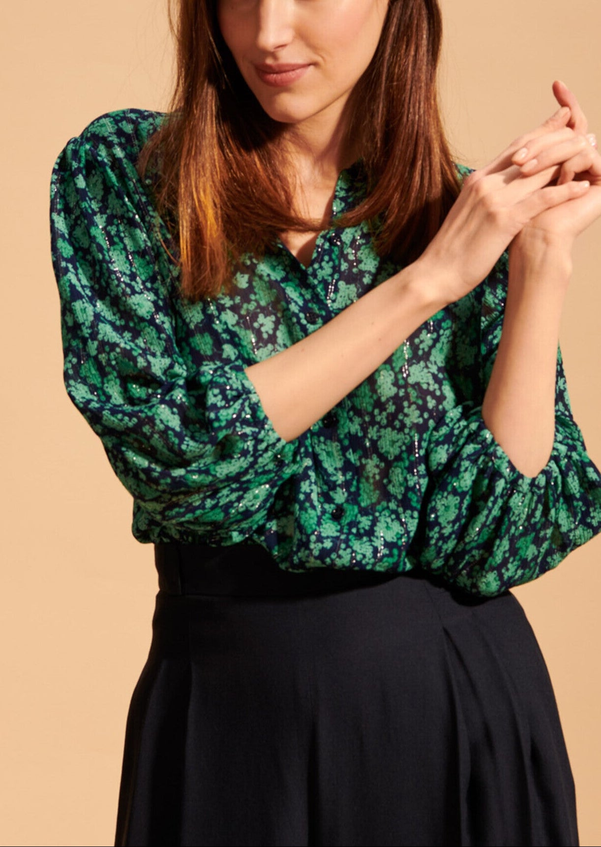 Chemise Taissa bleu nuit et verte imprimé myrtilles Faume - seconde main