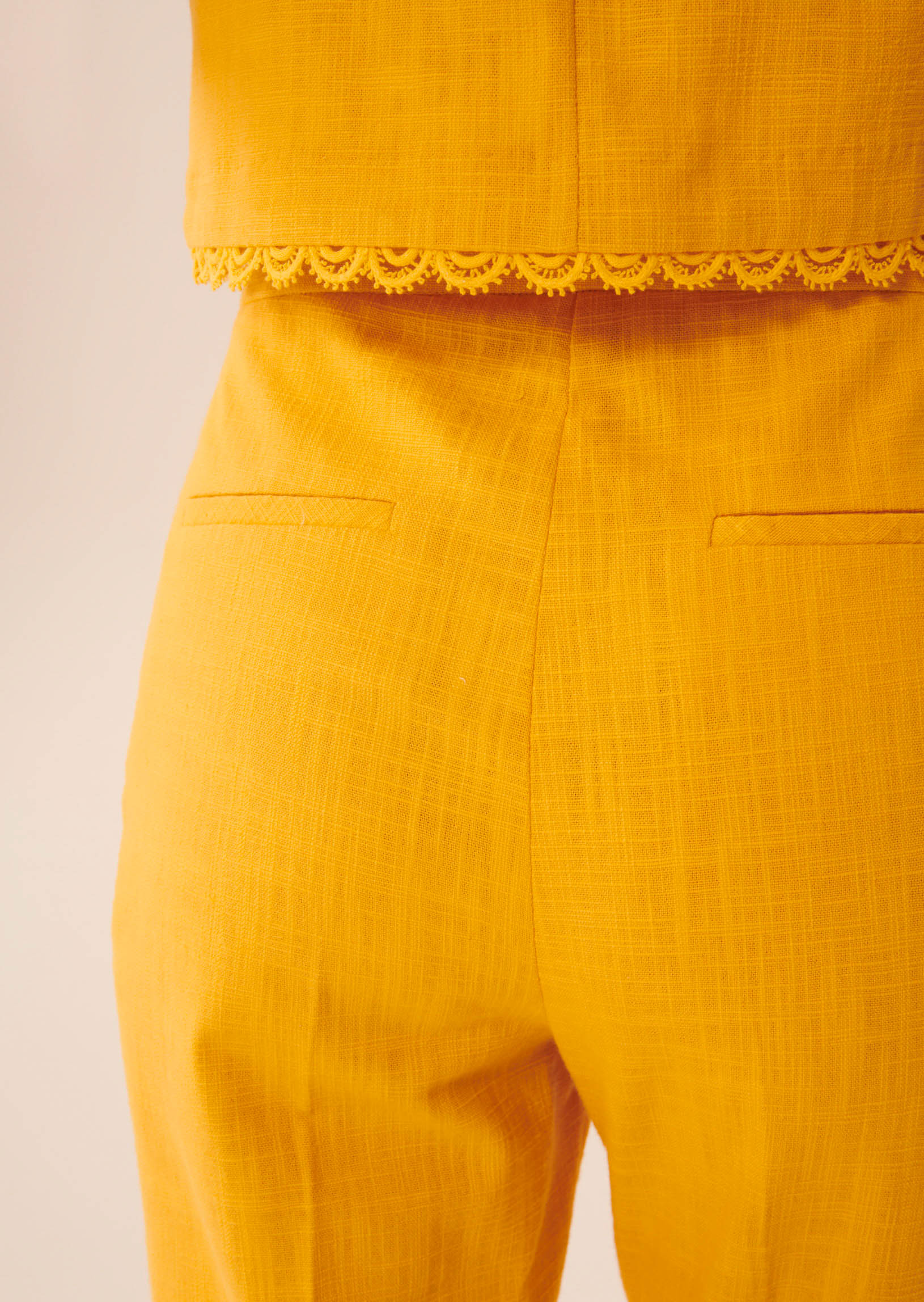 Pantalon Peasi jaune en coton épais Faume - seconde main