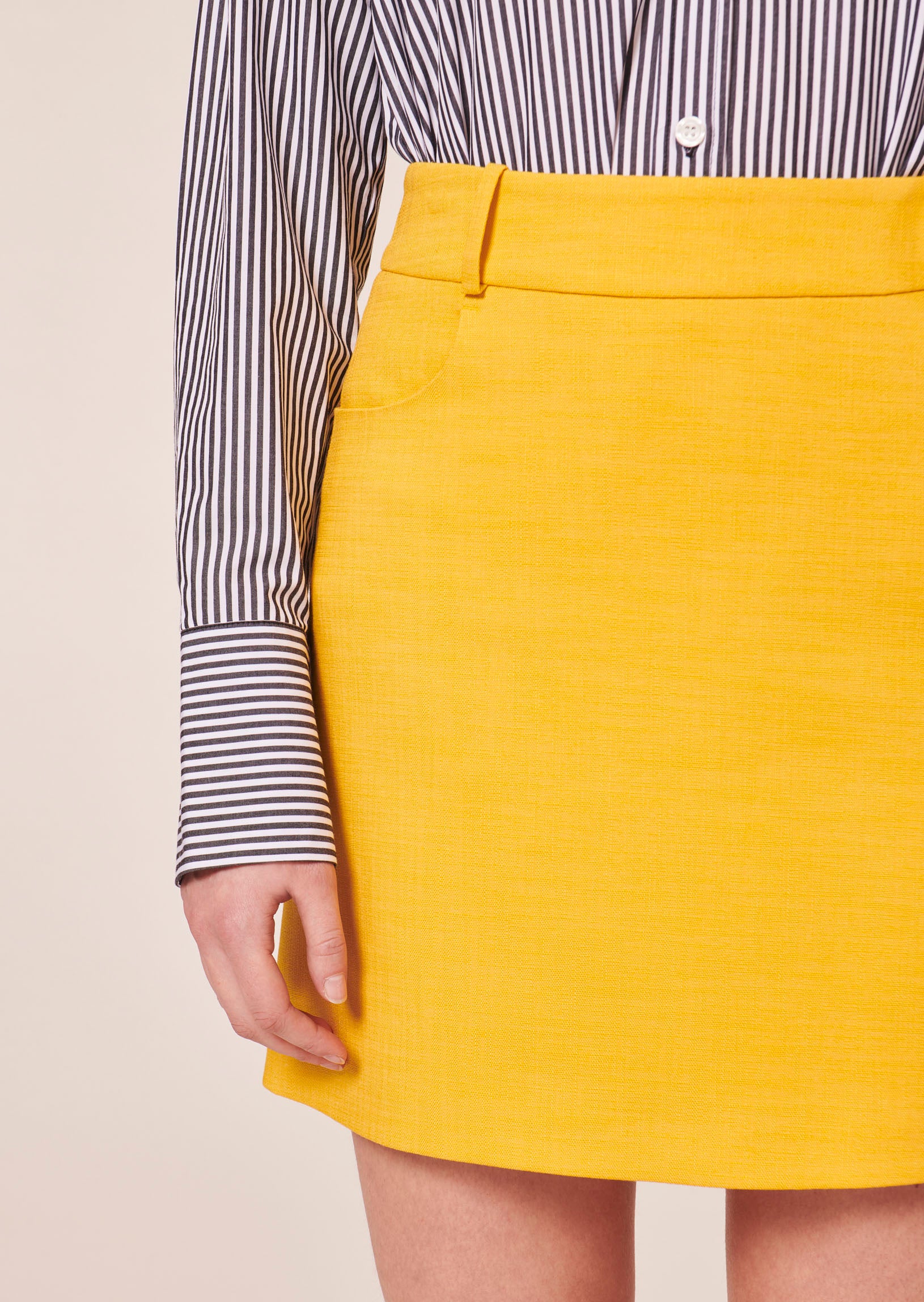 Jupe Janice jaune en tissu flammé Faume - seconde main