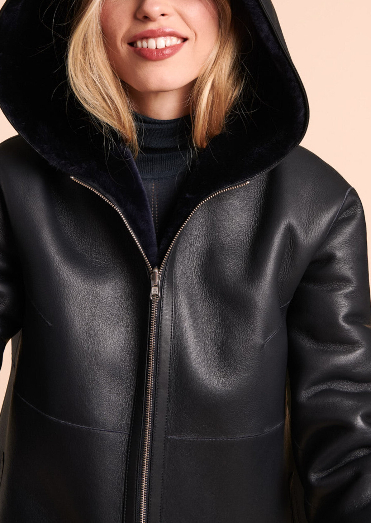 Manteau Marielle réversible en peau lainée marine Faume - seconde main