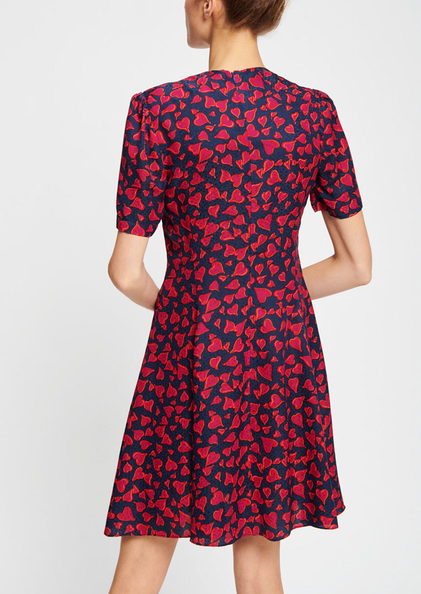 Robe courte bleu nuit motif cœurs rouges Faume - seconde main