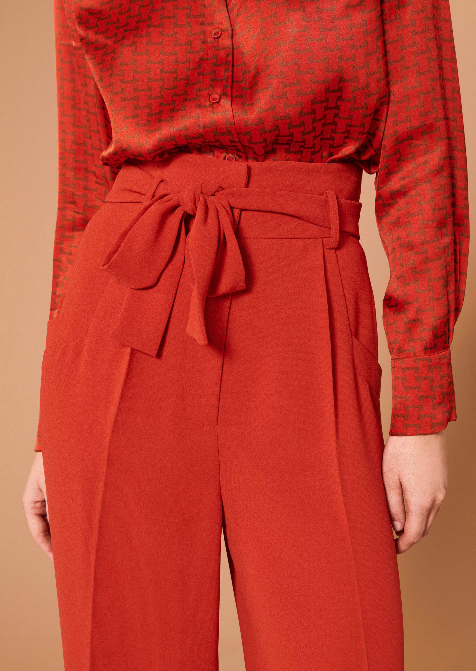 Pantalon Pyla rouge en crêpe Faume - seconde main