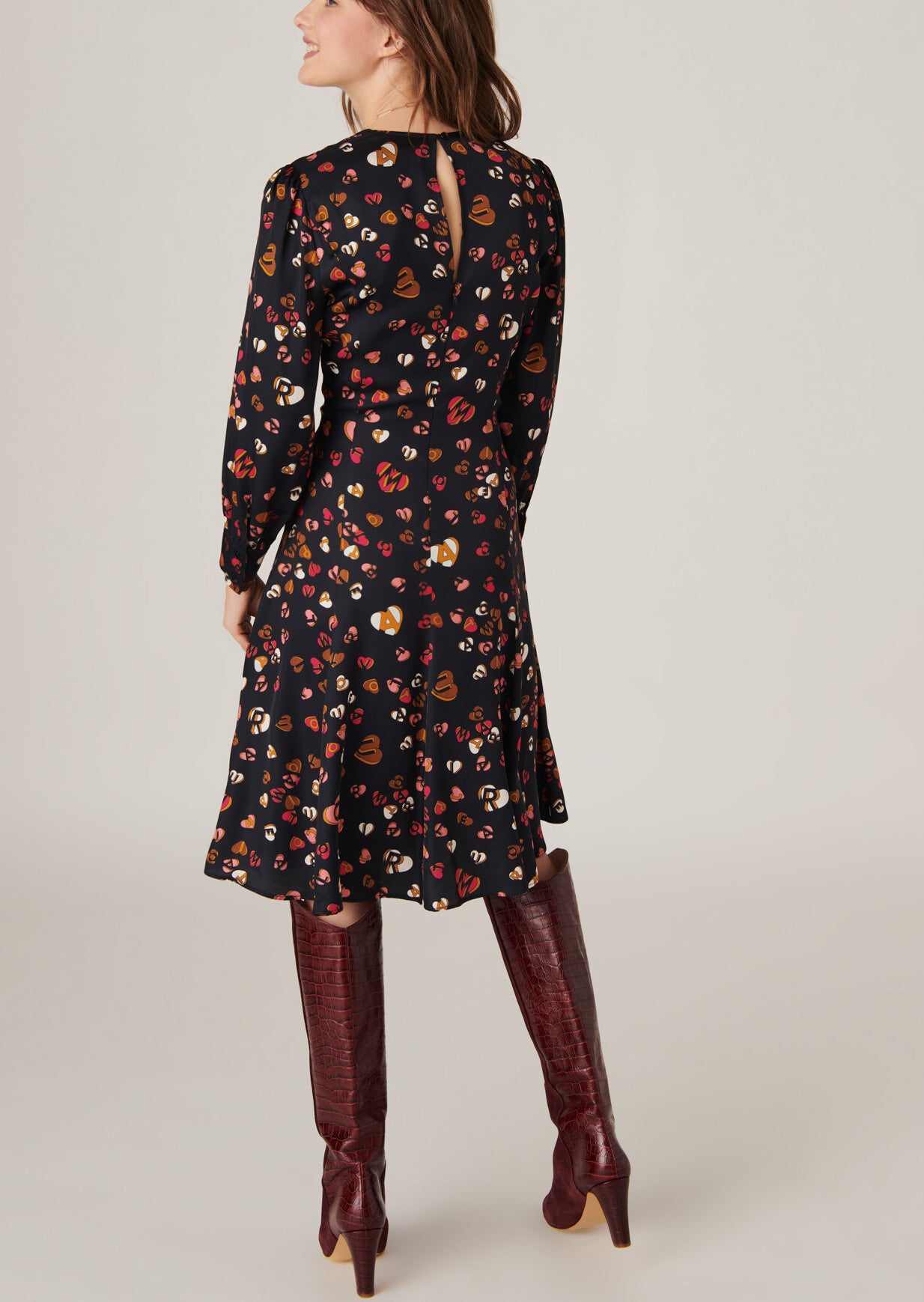 Robe Raiane bleu nuit imprimé coeurs en satin viscose Faume - seconde main