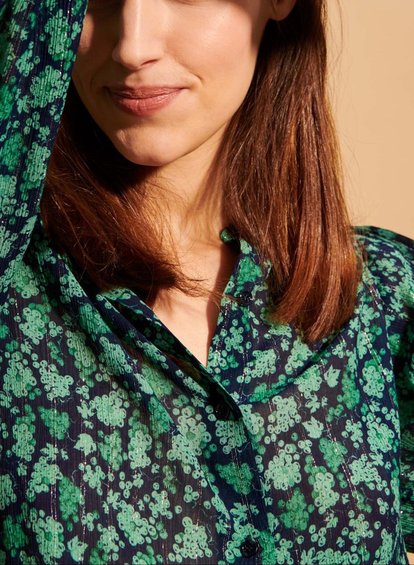 Chemise Taissa bleu nuit et verte imprimé myrtilles Faume - seconde main