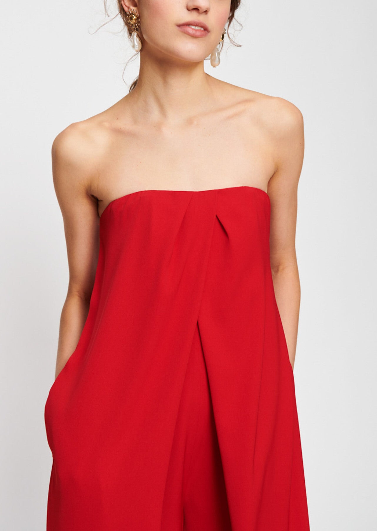 Combinaison-pantalon bustier rouge en crêpe fluide Faume - seconde main