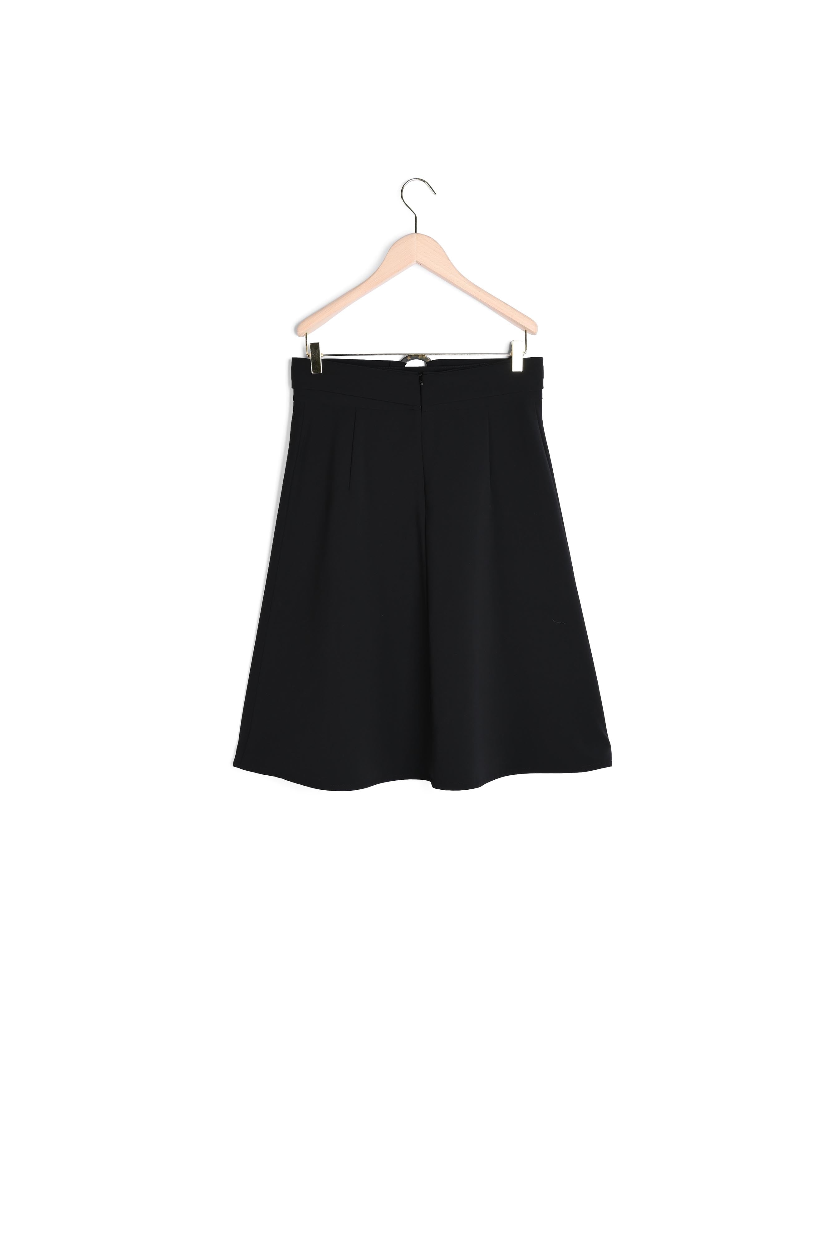 Jupe Jacinda noire en crêpe technique Faume - seconde main