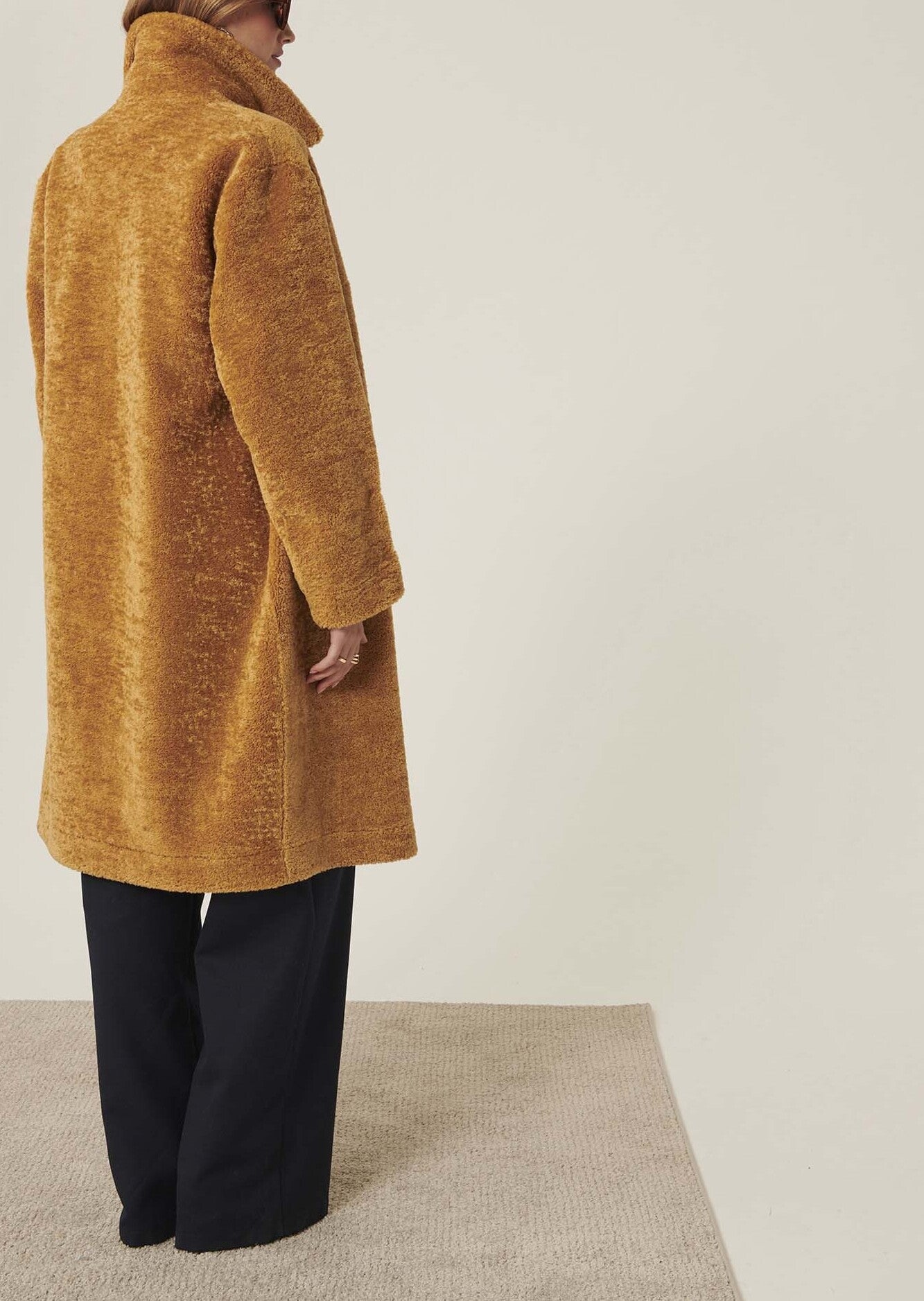 Manteau Mississipi orange en fausse fourrure Faume - seconde main