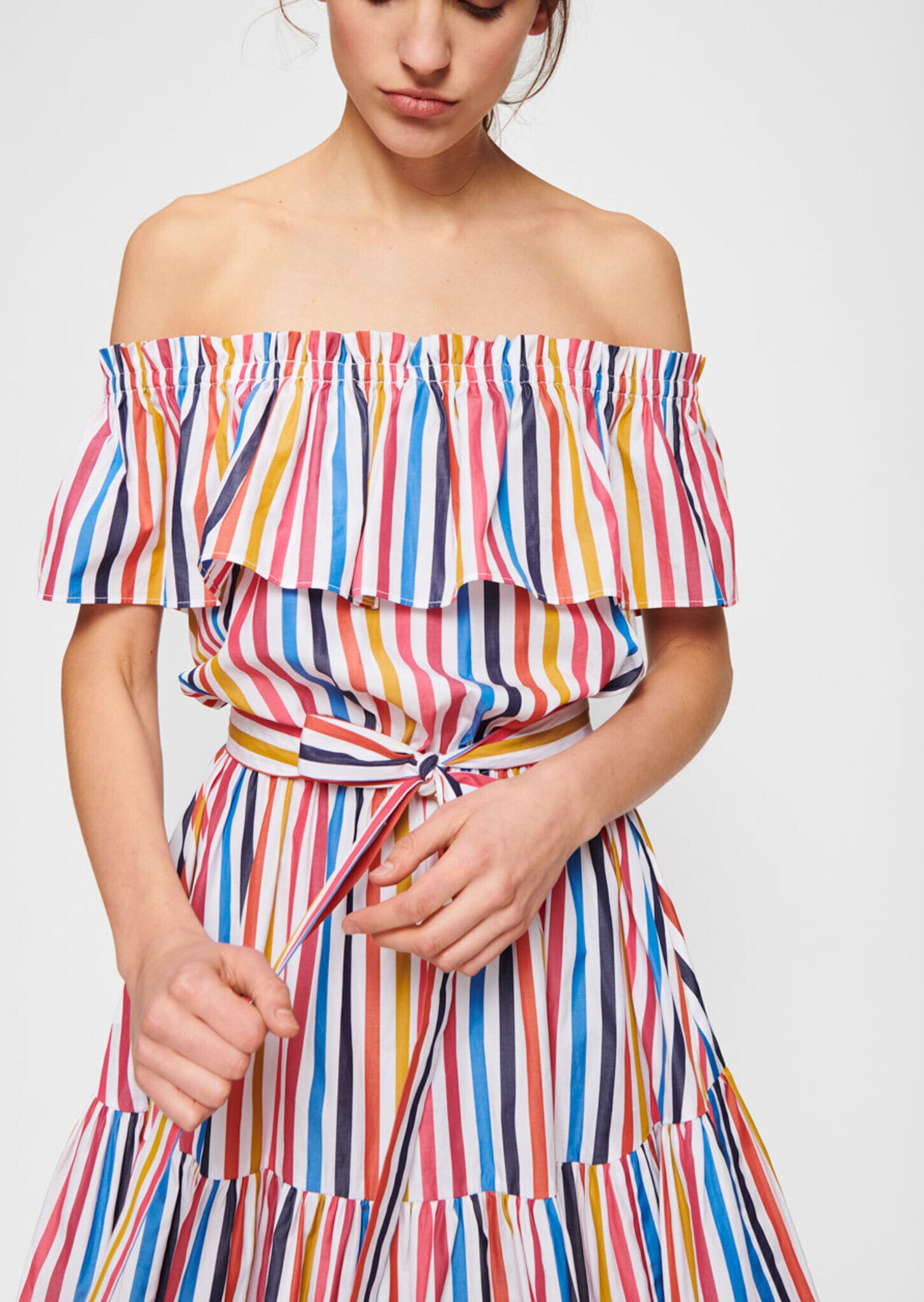 Robe blanche à rayures multicolores Faume - seconde main