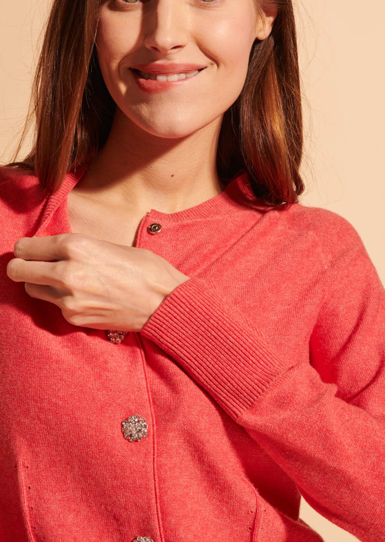 Cardigan Norah corail avec bouton bijoux en coton et cachemire Faume - seconde main