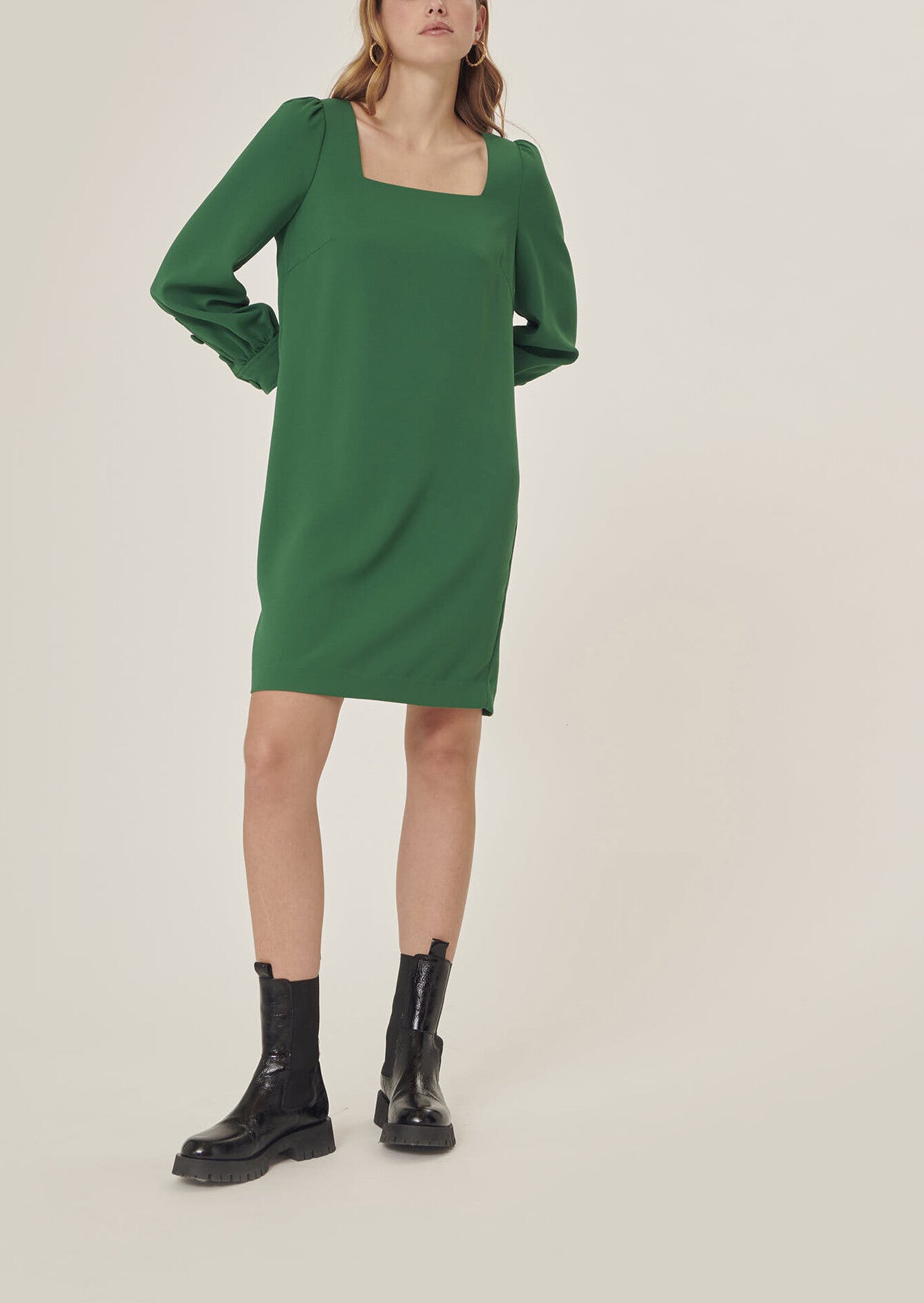 Robe Robina vert en crêpe Faume - seconde main