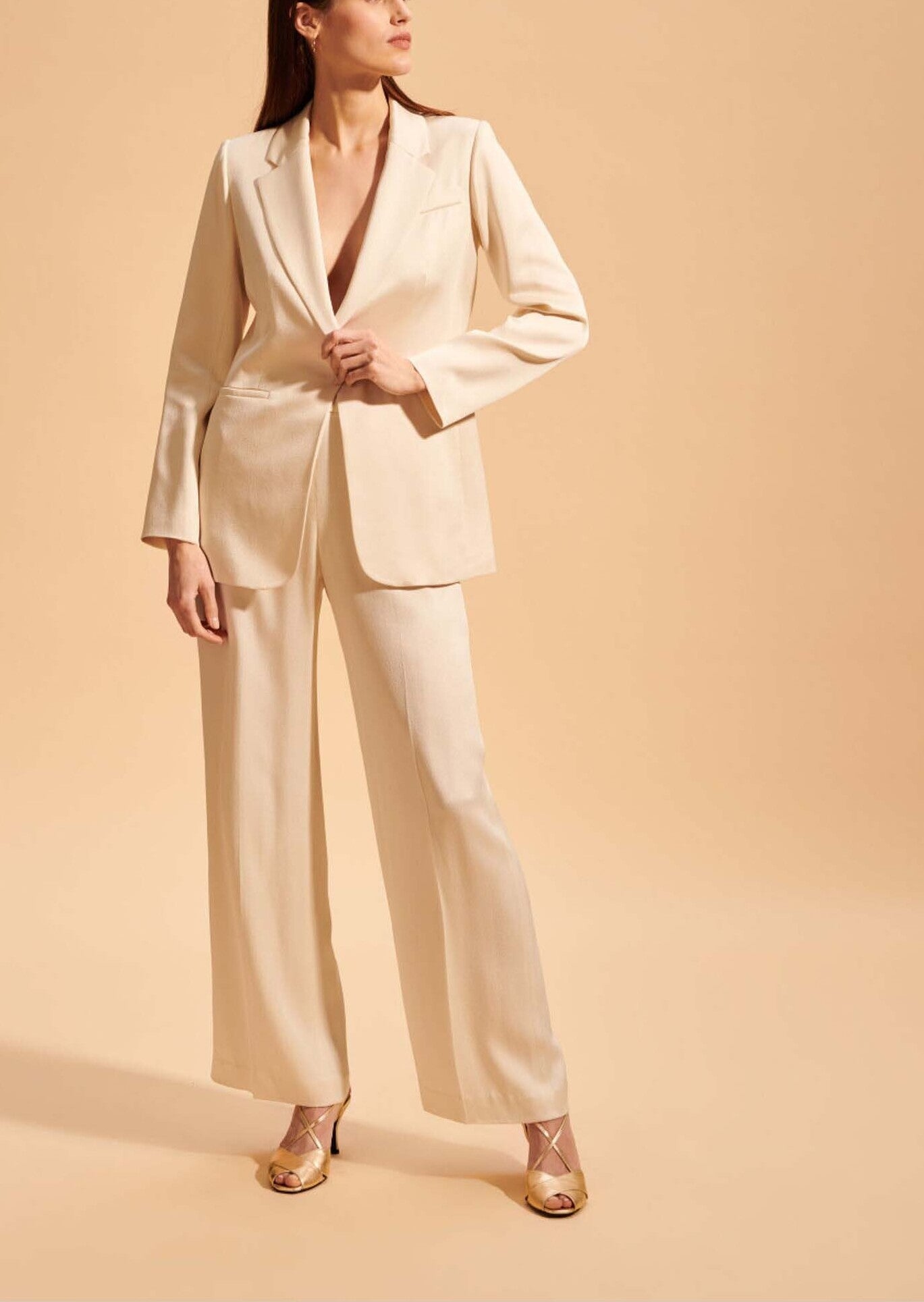 Veste de tailleur Vassilia écrue en crêpe martelé Faume - seconde main